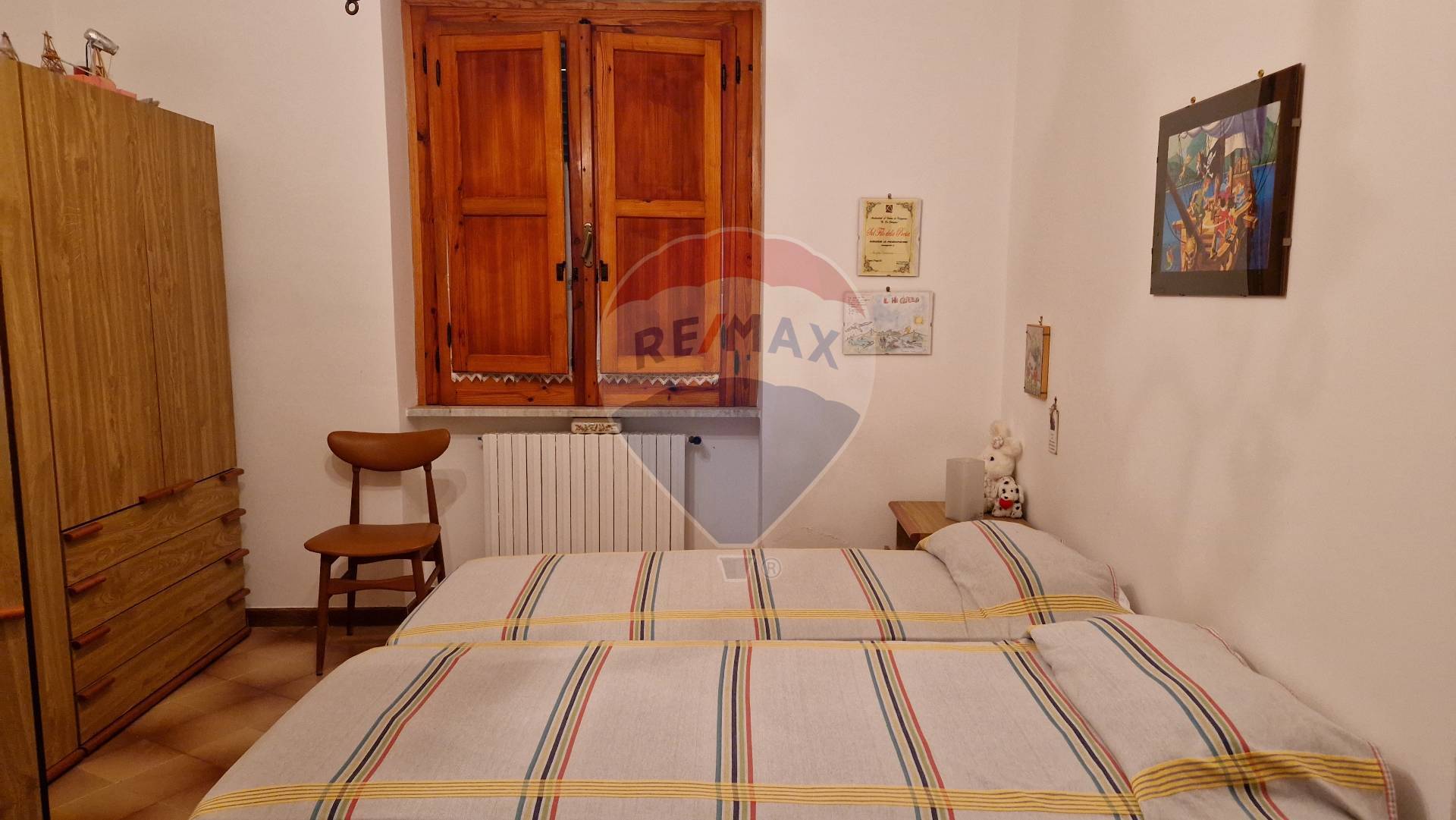 Villa (zona residenziale) di  6 vani /300 mq  a Conversano