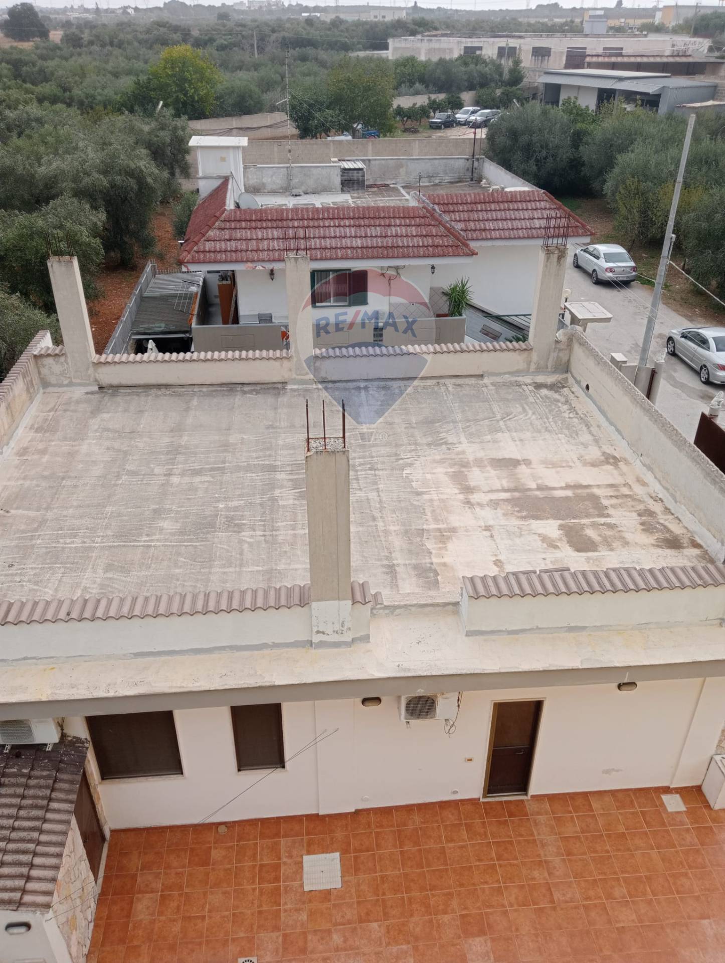 Villa (zona residenziale) di  4 vani /120 mq  a Valenzano