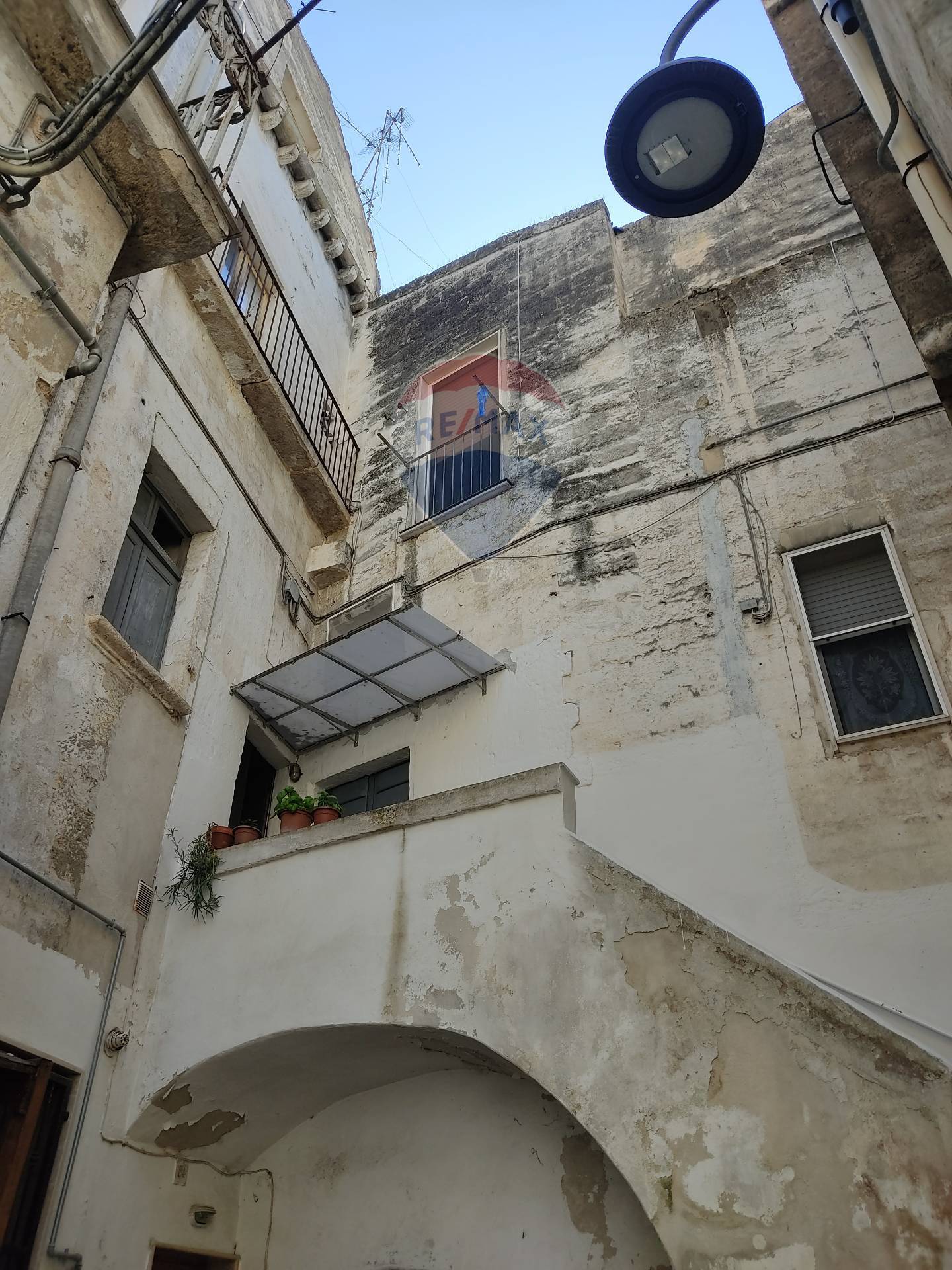 Casa indipendente di  2 vani /60 mq  a Gravina in Puglia