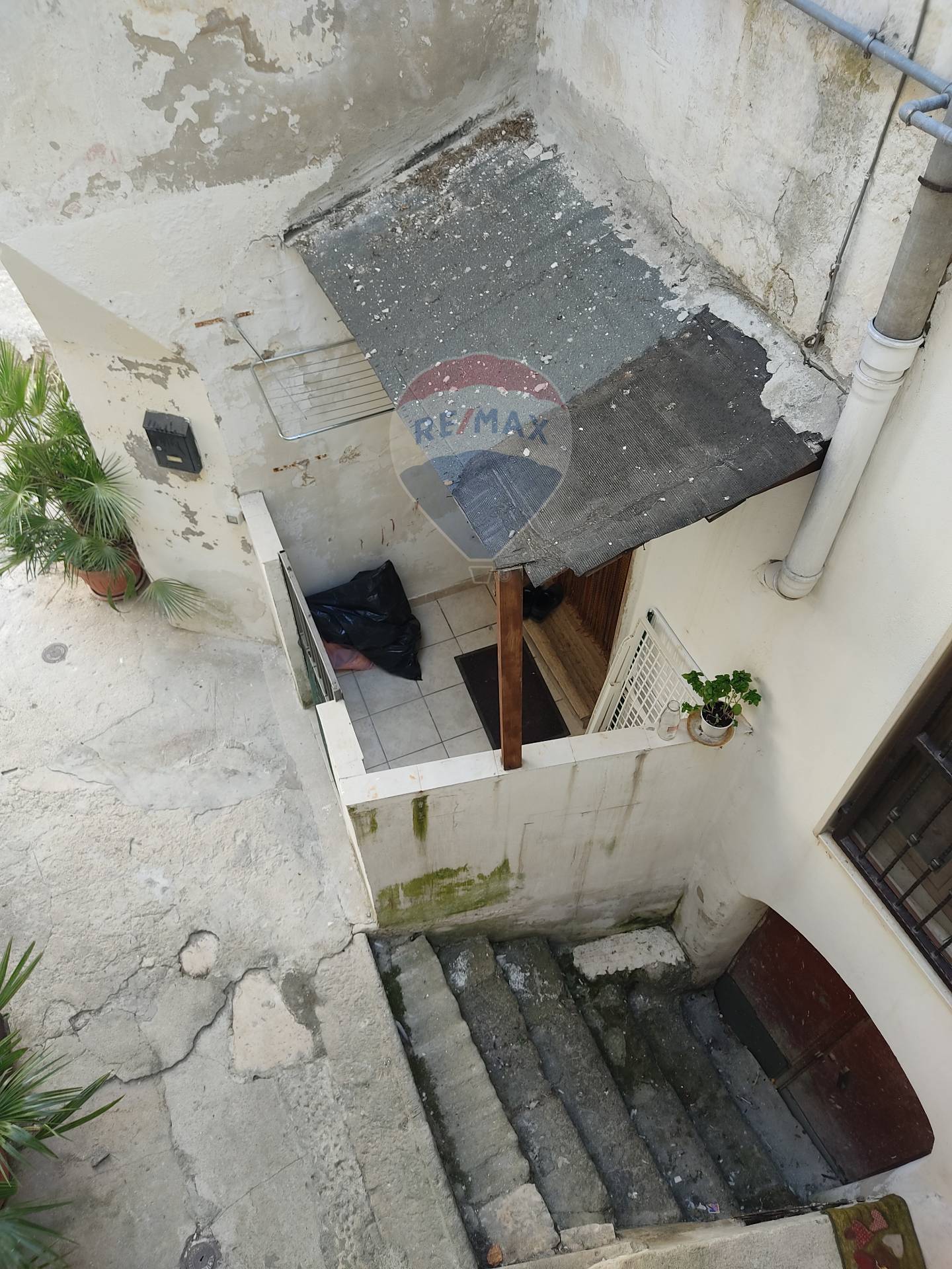 Casa indipendente di  2 vani /60 mq  a Gravina in Puglia