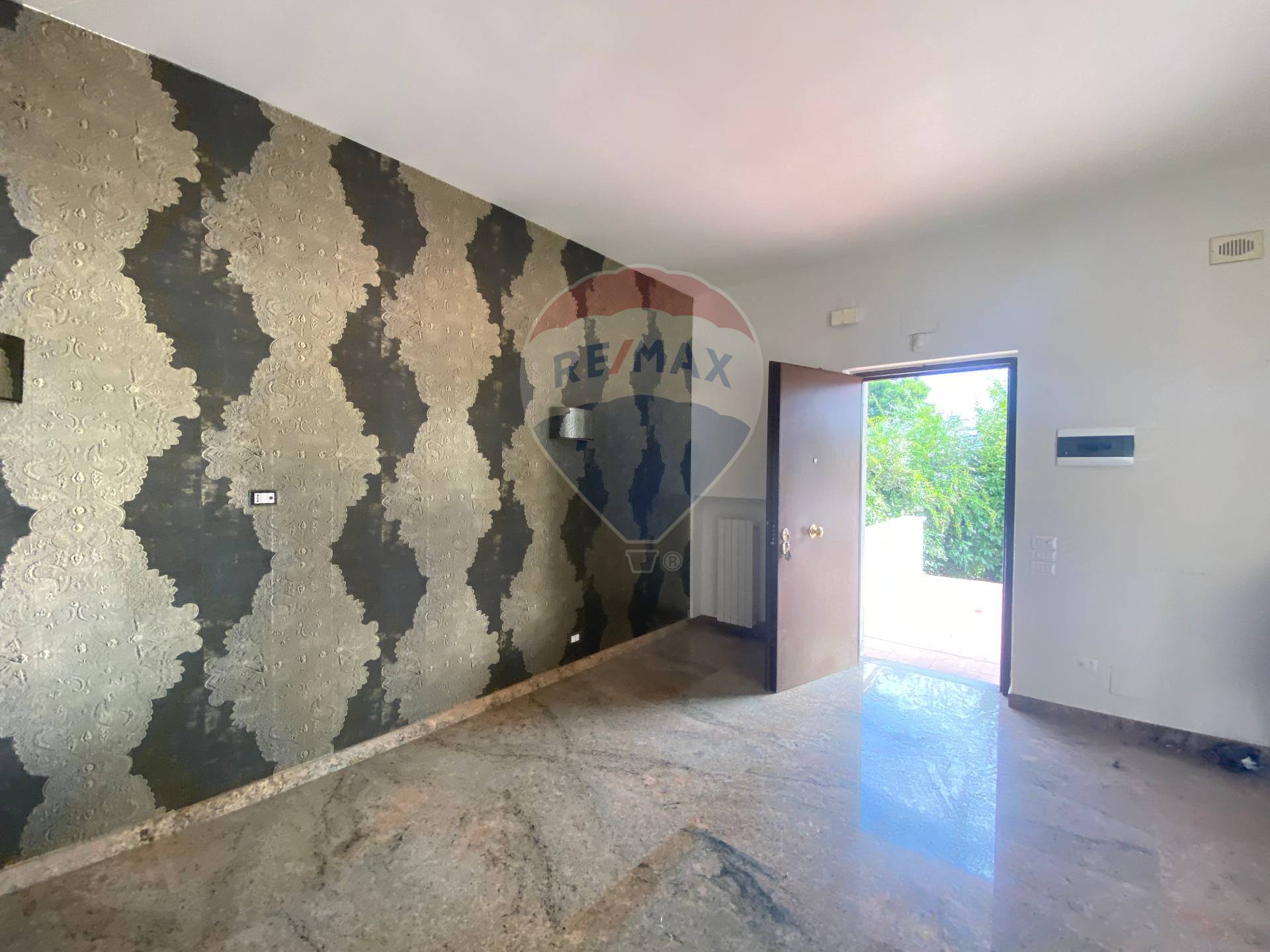 Villa (zona residenziale) di  5 vani /350 mq  a Bari - San Pasquale alta (zona S. Pasquale)