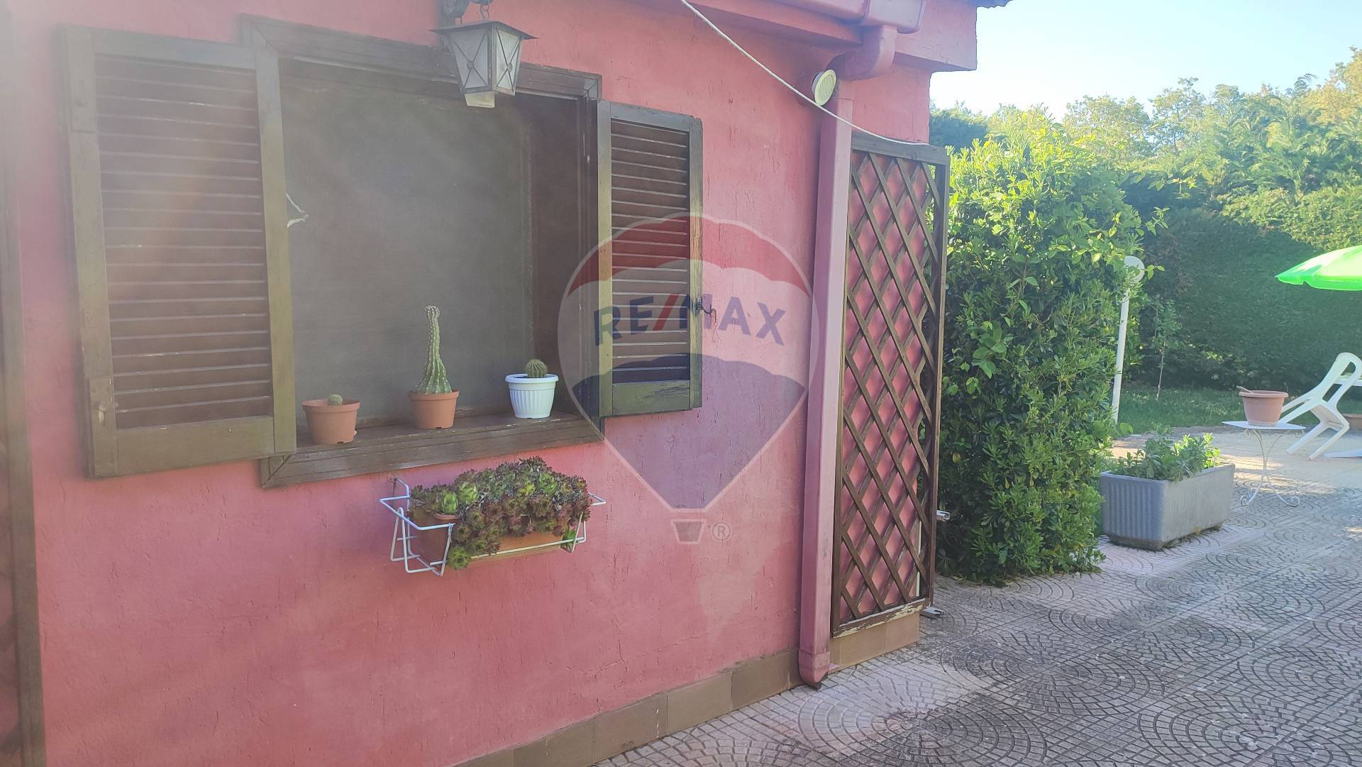 Villa (zona residenziale) di  3 vani /88 mq  a Cassano delle Murge