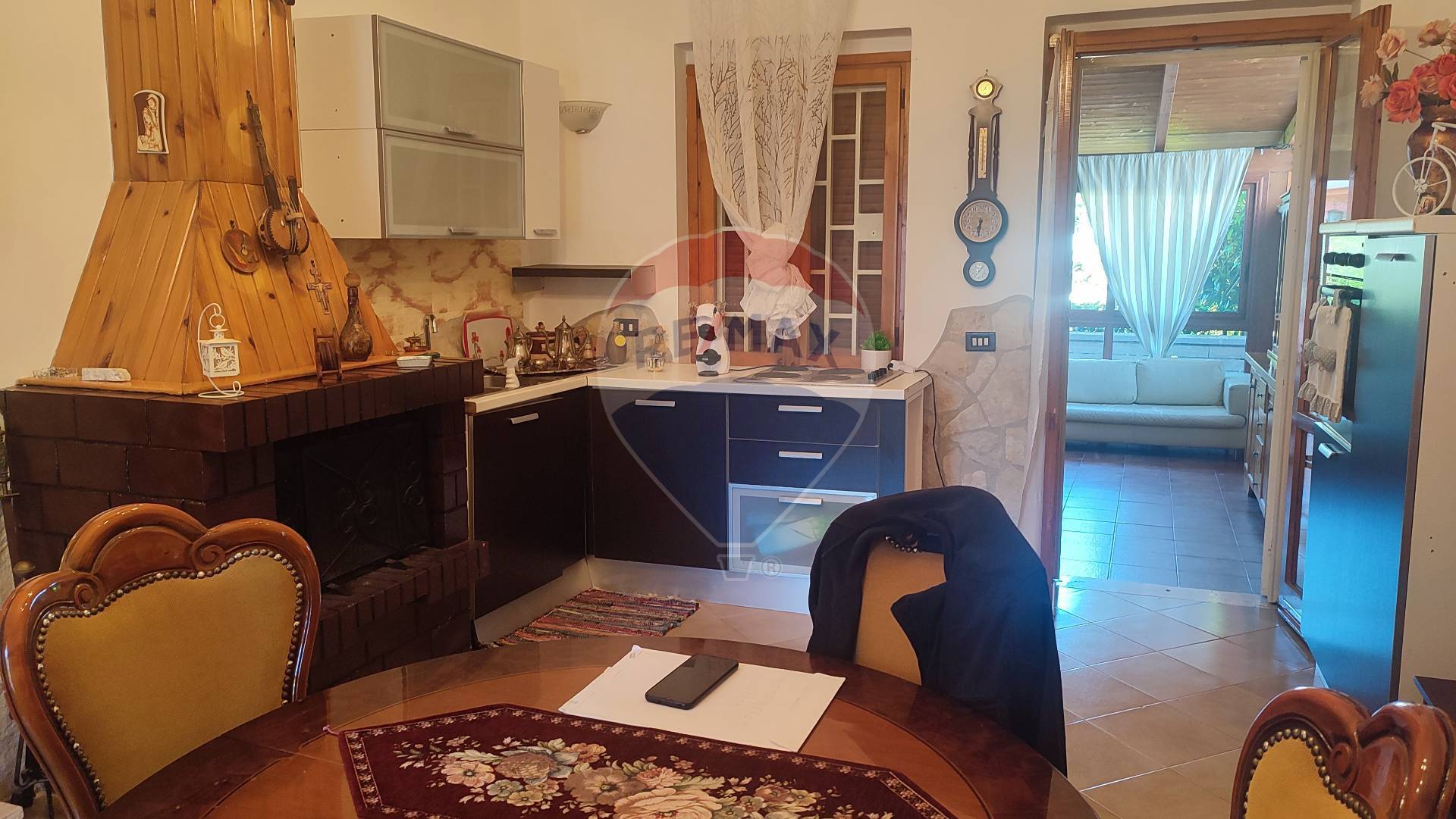 Villa (zona residenziale) di  3 vani /88 mq  a Cassano delle Murge