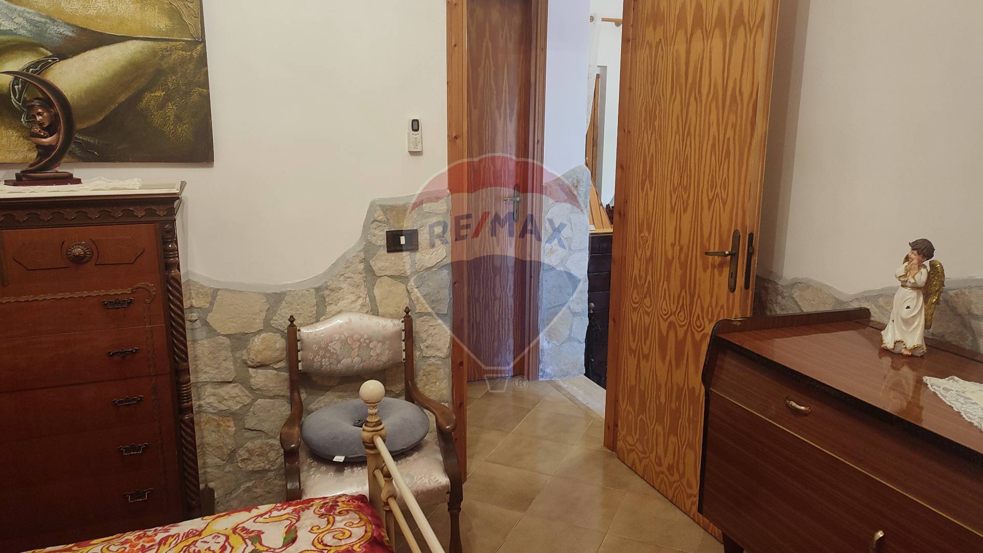 Villa (zona residenziale) di  3 vani /88 mq  a Cassano delle Murge