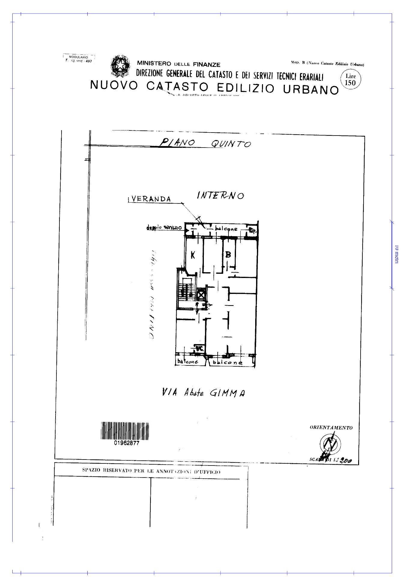 Appartamento di  6 vani /210 mq  a Bari - Murat (zona Murat)