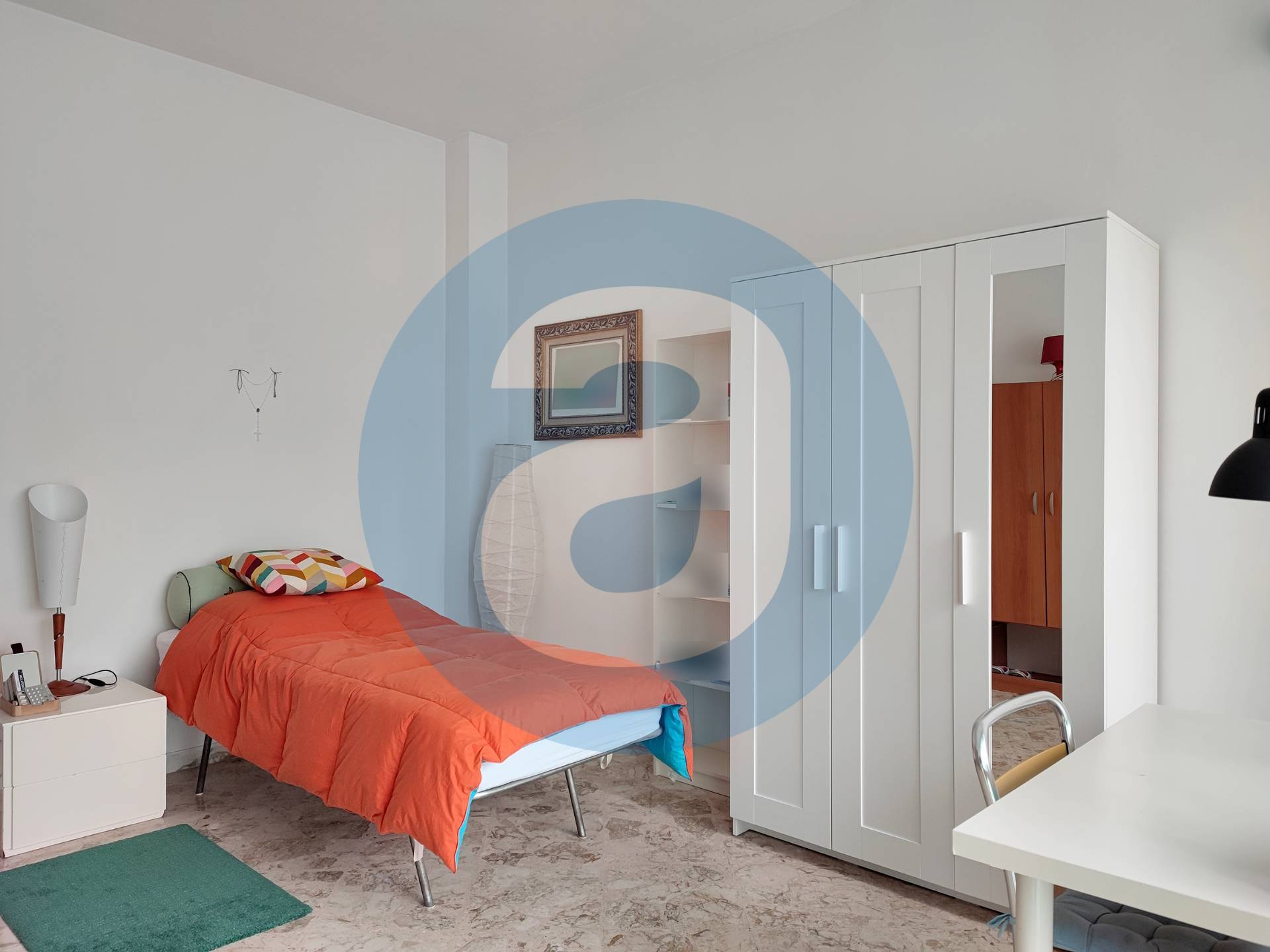 Appartamento di  5 vani /128 mq  a Bari - Murat (zona Murat)