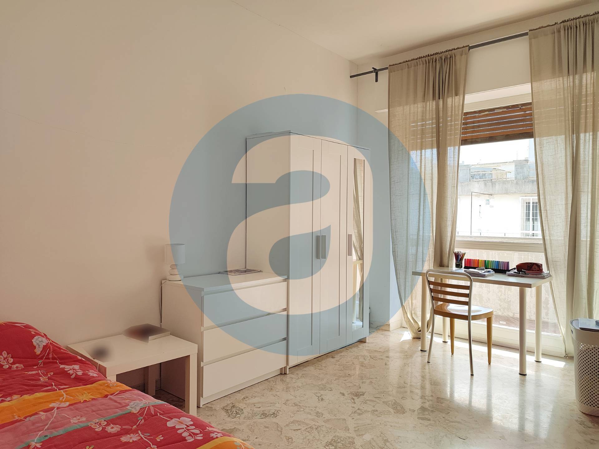 Appartamento di  5 vani /128 mq  a Bari - Murat (zona Murat)