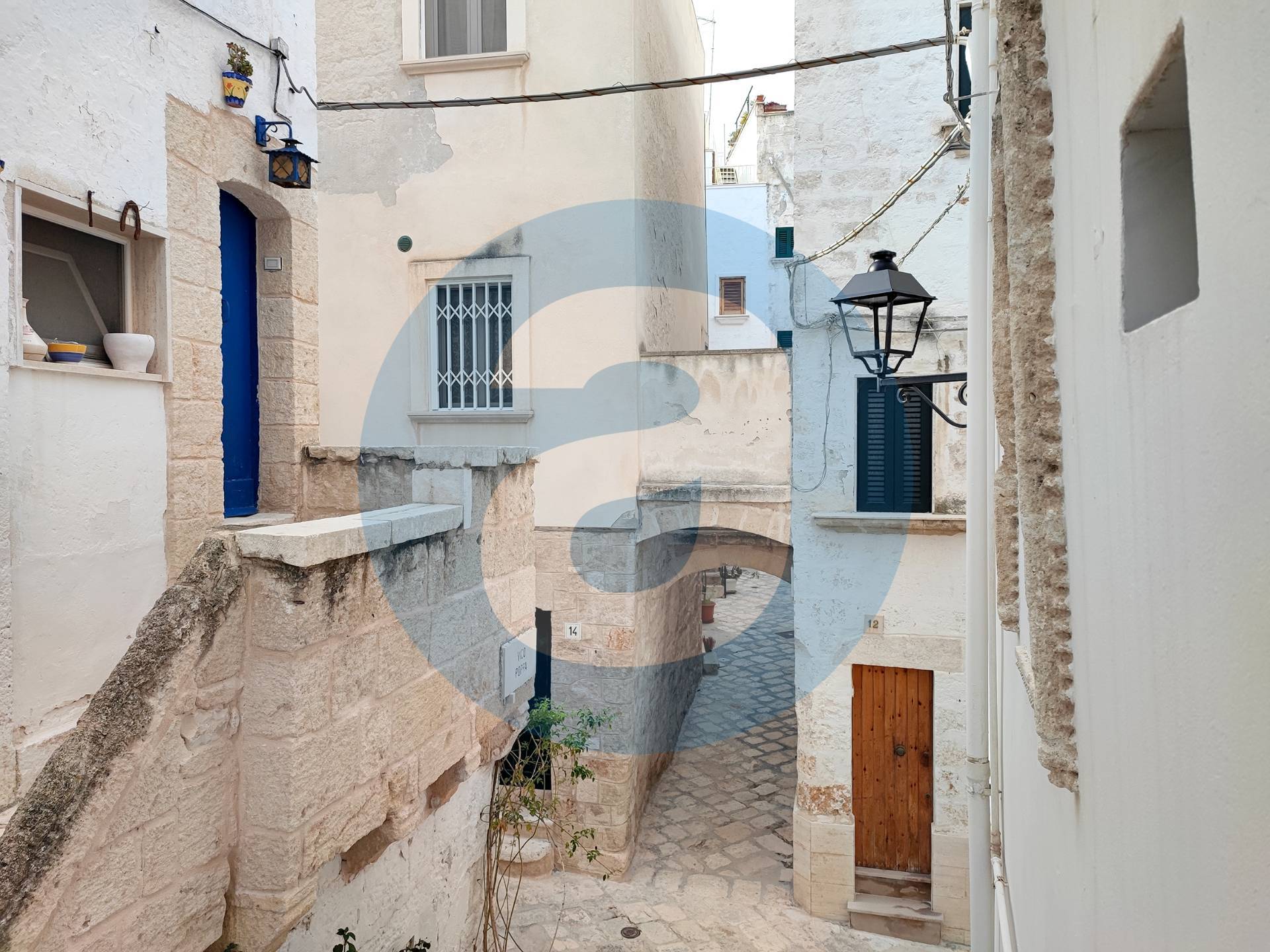 Casa indipendente di  4 vani /109 mq  a Polignano a Mare