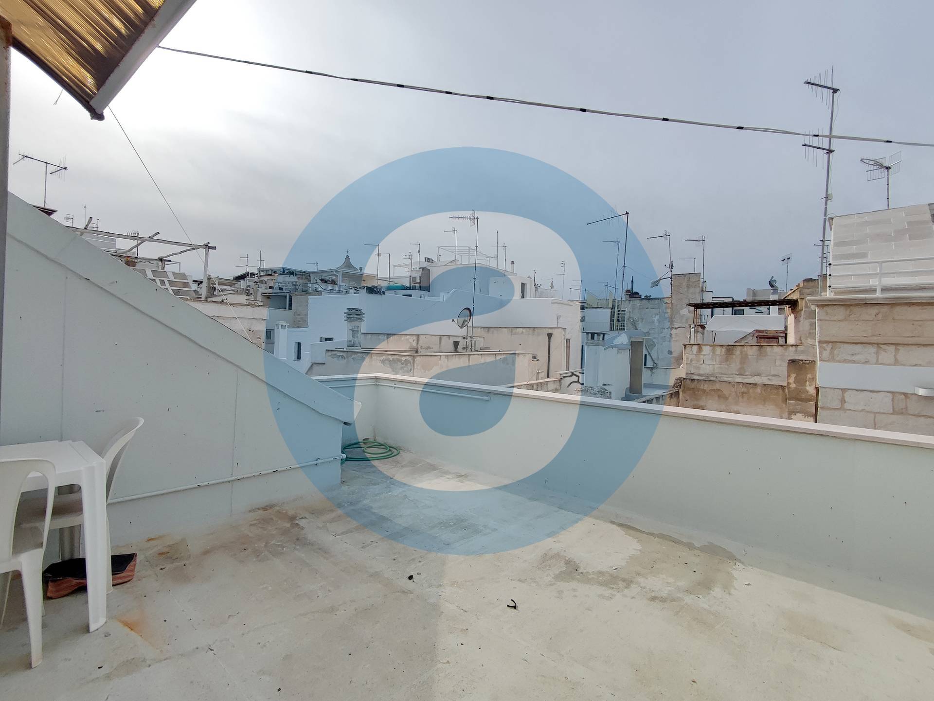 Casa indipendente di  4 vani /109 mq  a Polignano a Mare