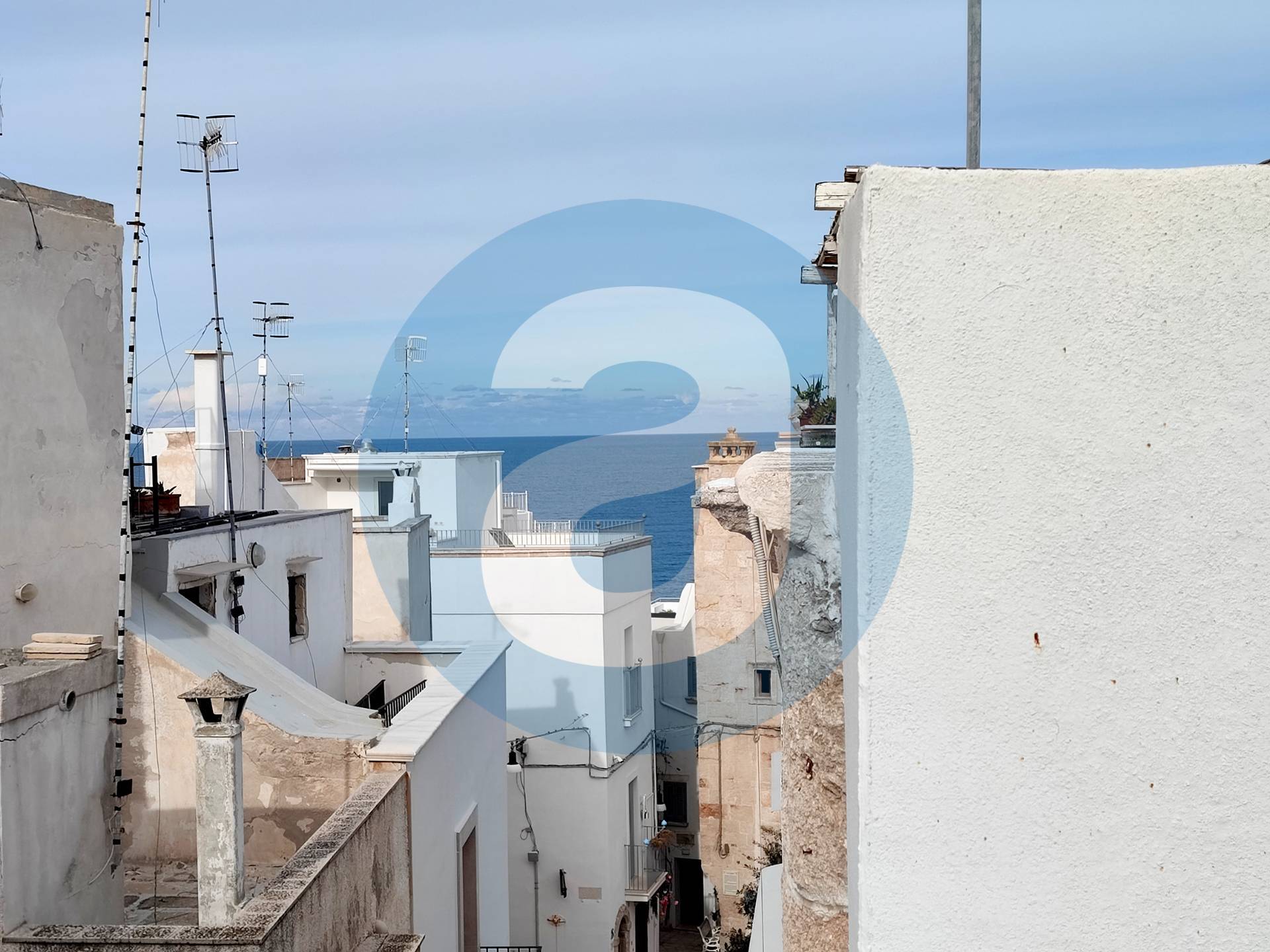 Casa indipendente di  4 vani /109 mq  a Polignano a Mare