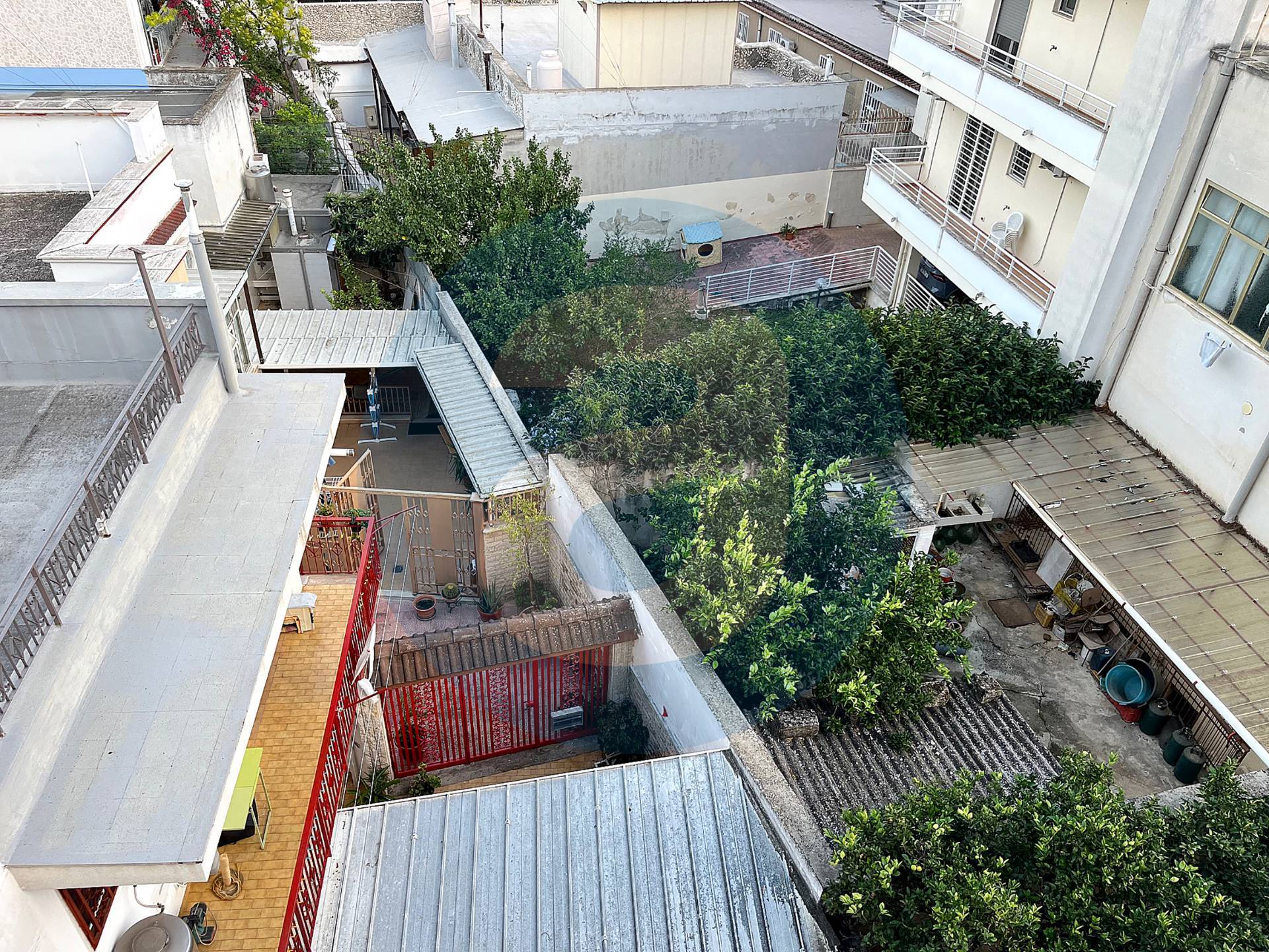 Appartamento di  4 vani /103 mq  a Bari (zona Carbonara)