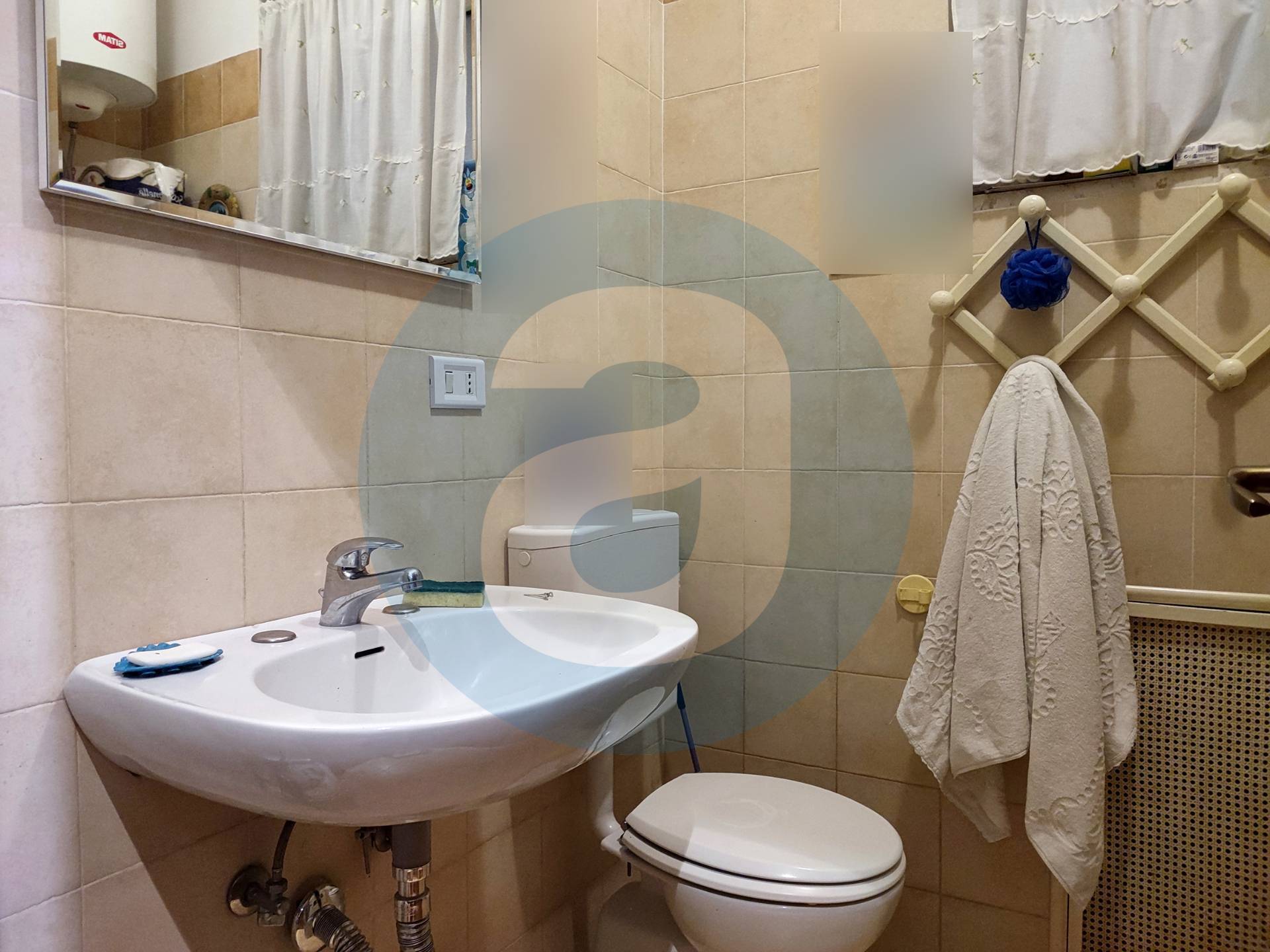 Appartamento di  4 vani /155 mq  a Bari - Poggiofranco (zona Poggiofranco)