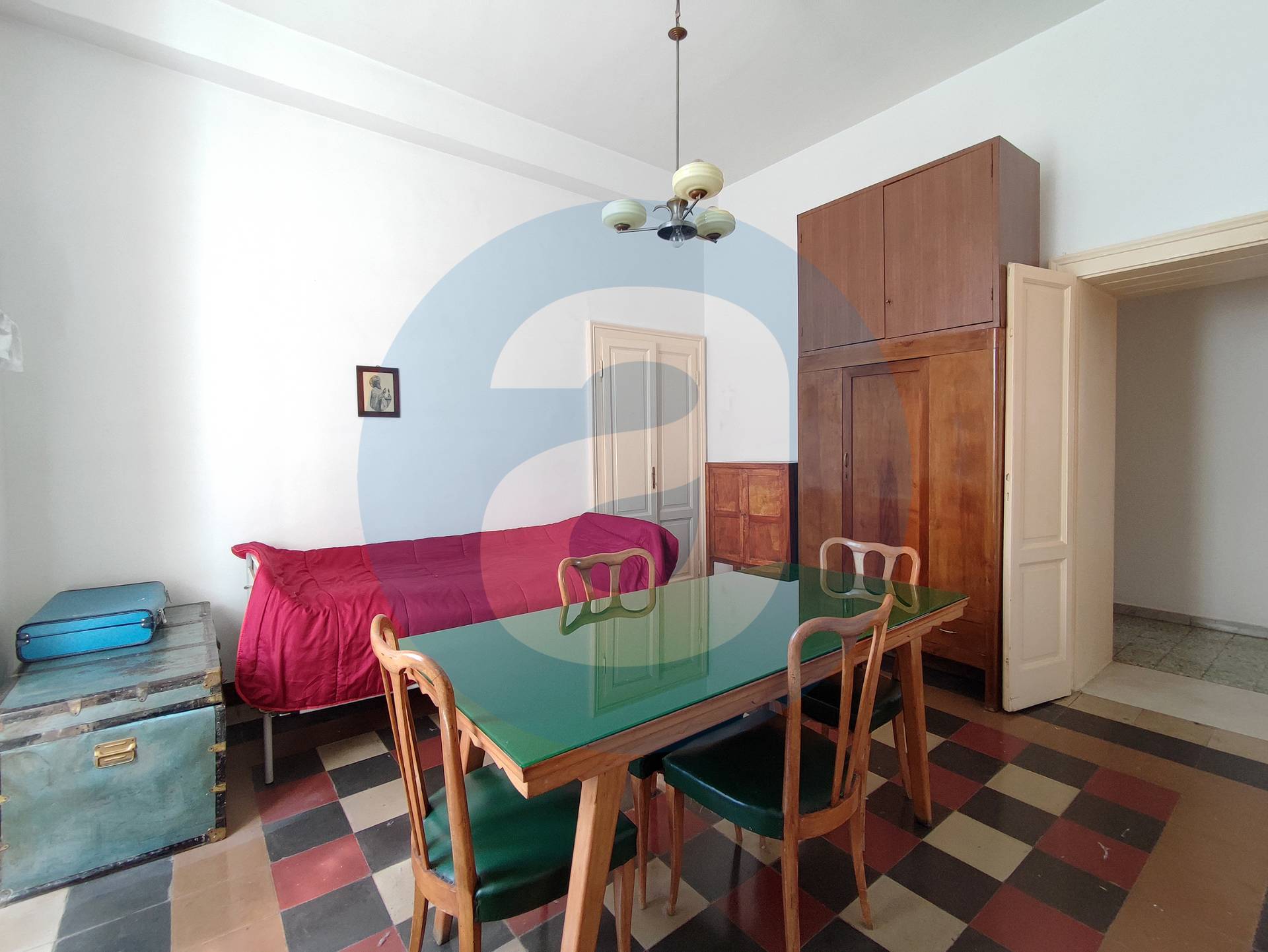 Appartamento di  3 vani /105 mq  a Bari - Murat (zona Murat)