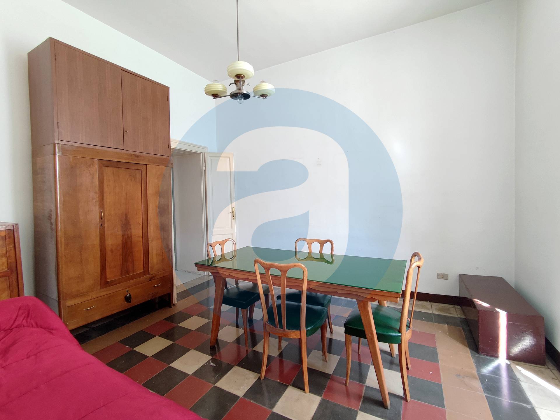 Appartamento di  3 vani /105 mq  a Bari - Murat (zona Murat)