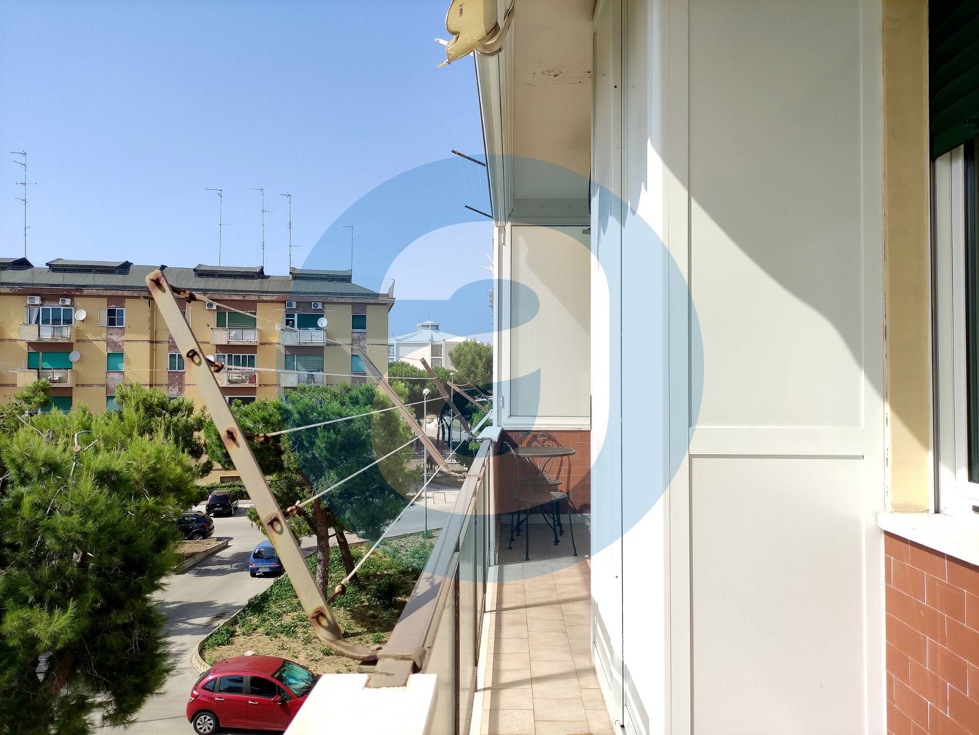 Appartamento di  3 vani /92 mq  a Bari - San Paolo (zona San Paolo)