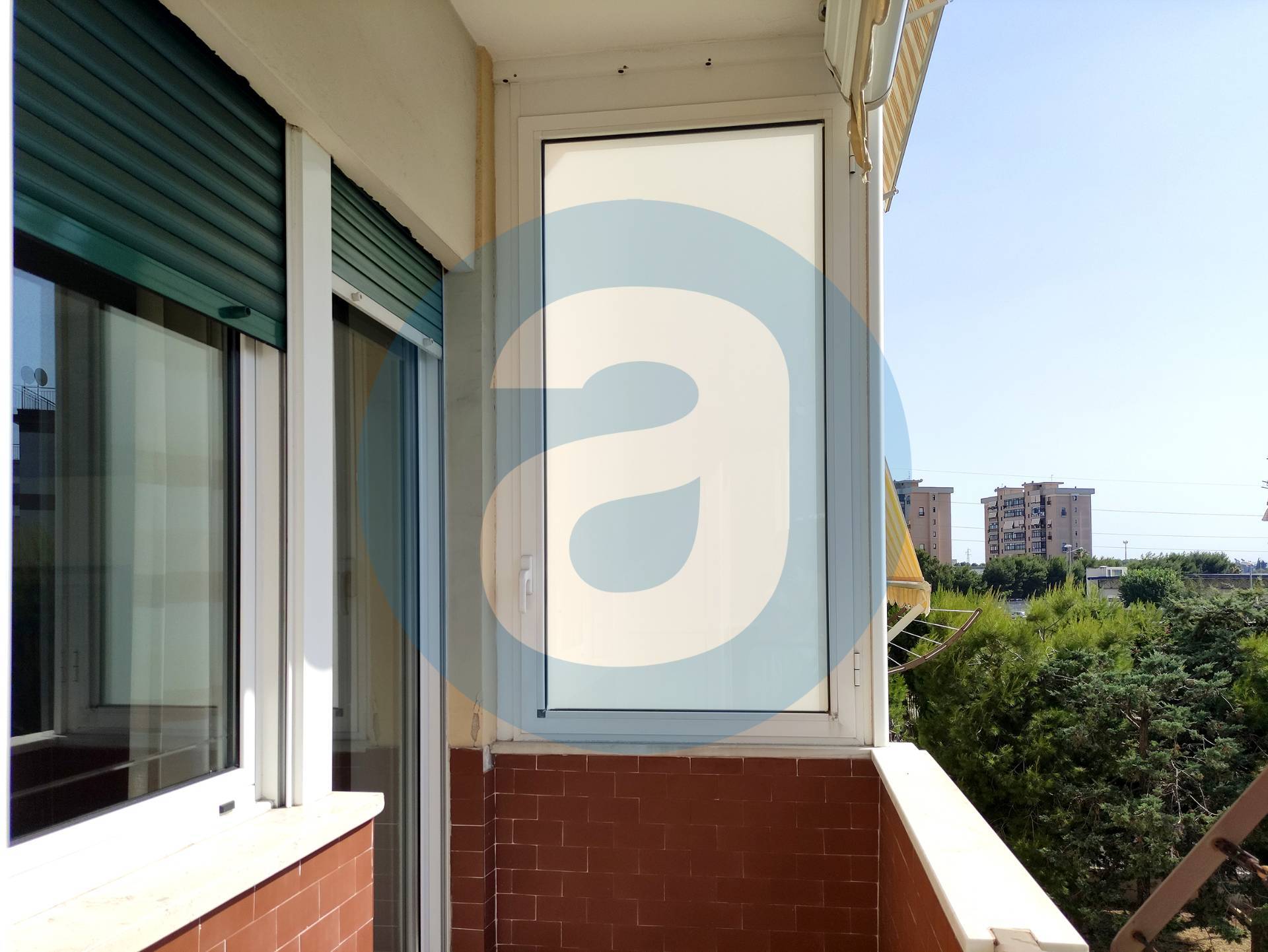 Appartamento di  3 vani /92 mq  a Bari - San Paolo (zona San Paolo)