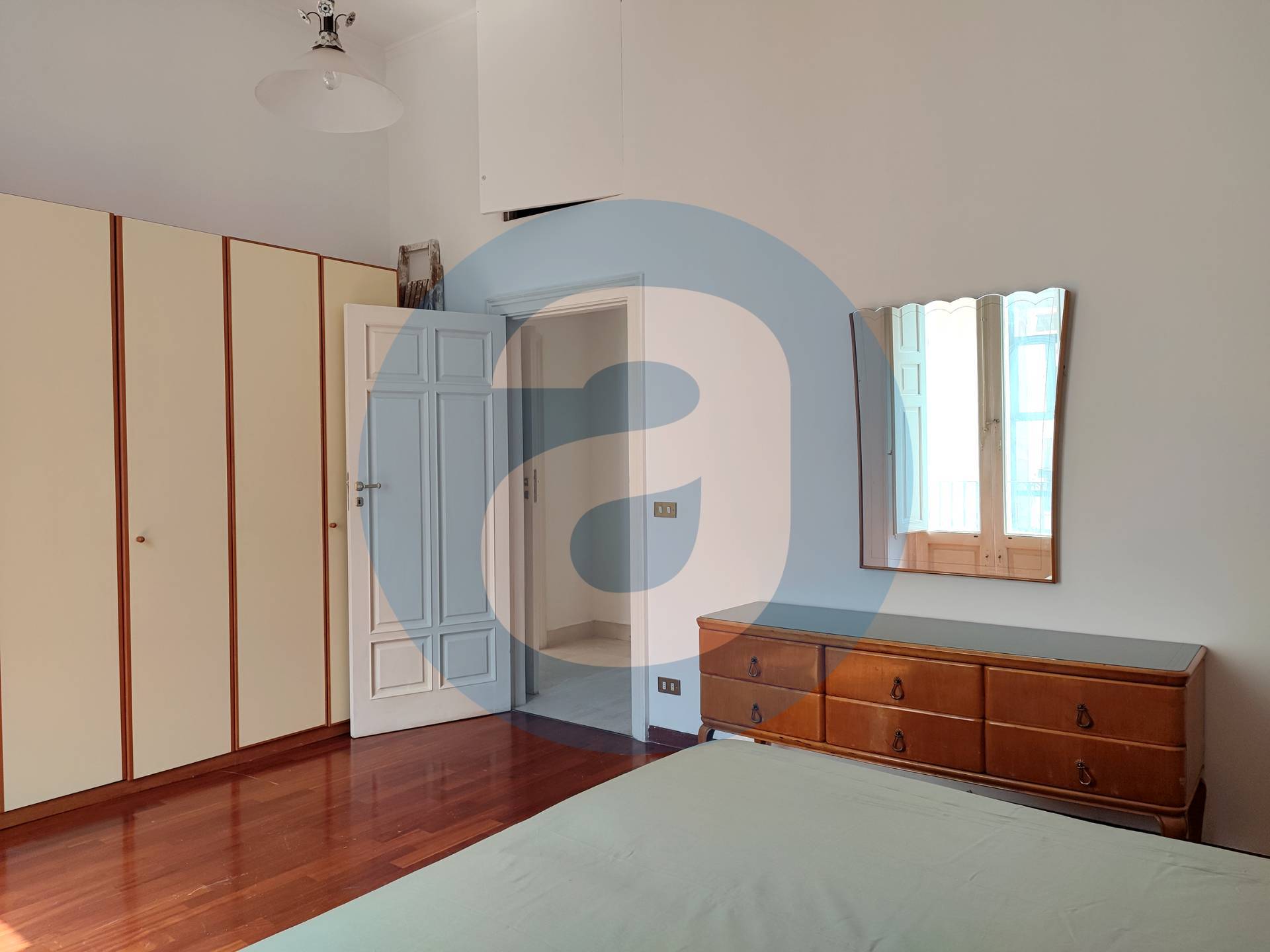 Appartamento di  3 vani /107 mq  a Bari - Murat (zona Murat)