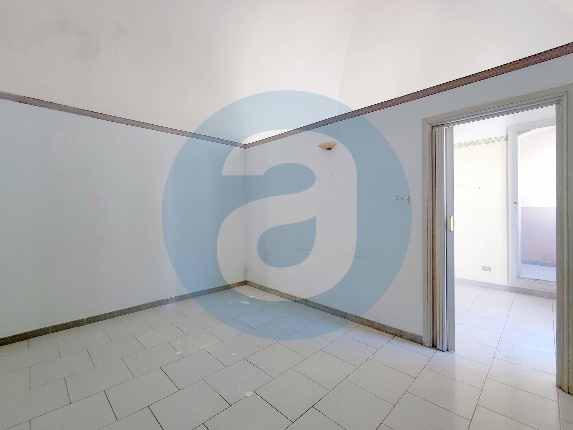 Casa indipendente di  2 vani /100 mq  a Bari - Ceglie del Campo (zona Ceglie del Campo)