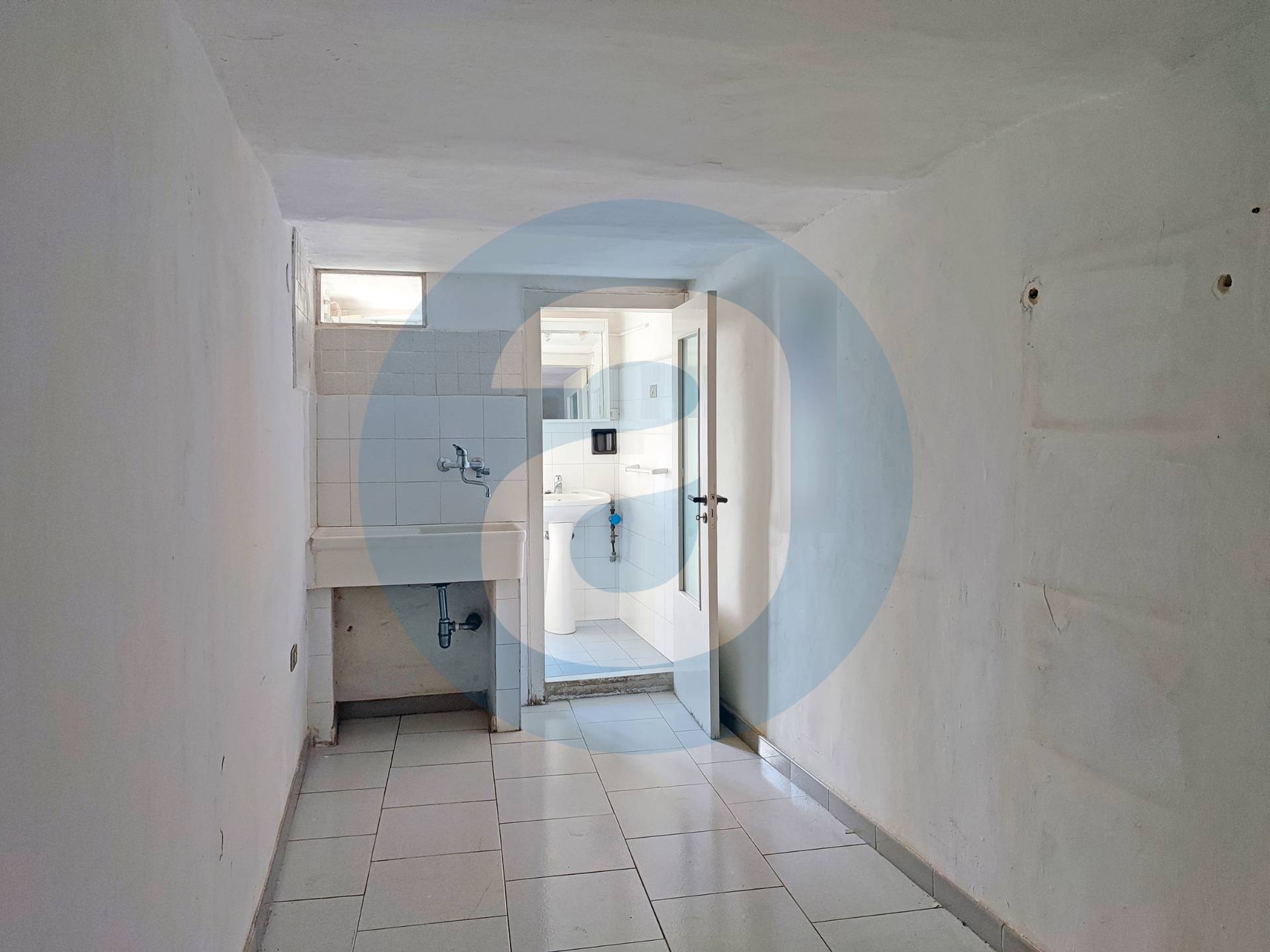 Casa indipendente di  2 vani /100 mq  a Bari - Ceglie del Campo (zona Ceglie del Campo)