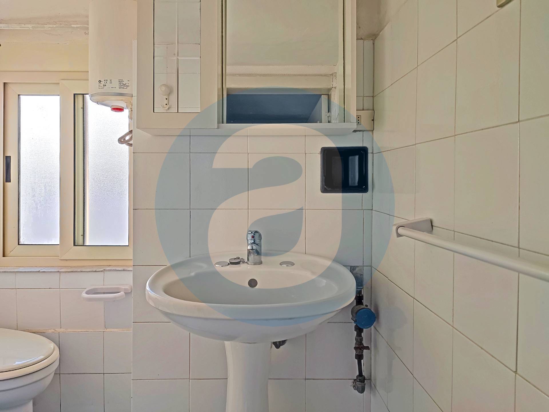 Casa indipendente di  2 vani /100 mq  a Bari - Ceglie del Campo (zona Ceglie del Campo)