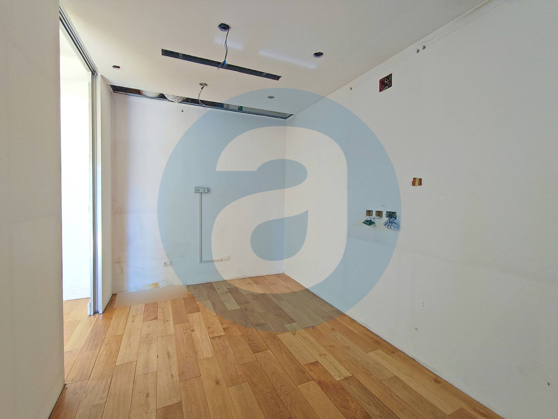 Villa (zona residenziale) di  5 vani /218 mq  a Bari (zona Carbonara)