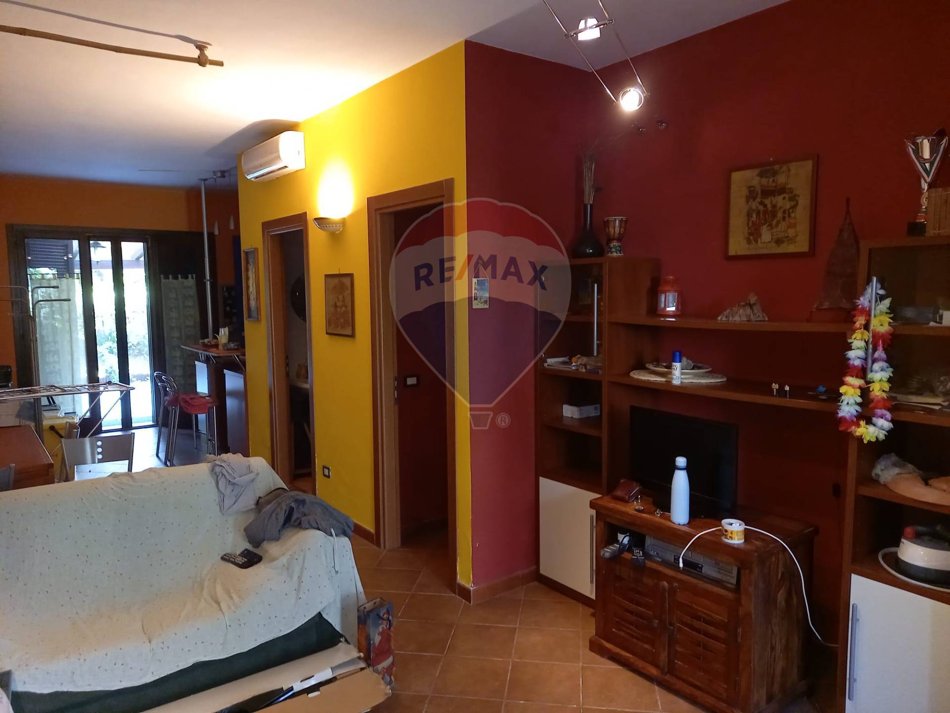 Villa (zona residenziale) di  4 vani /110 mq  a Castellaneta (zona Castellaneta Marina)