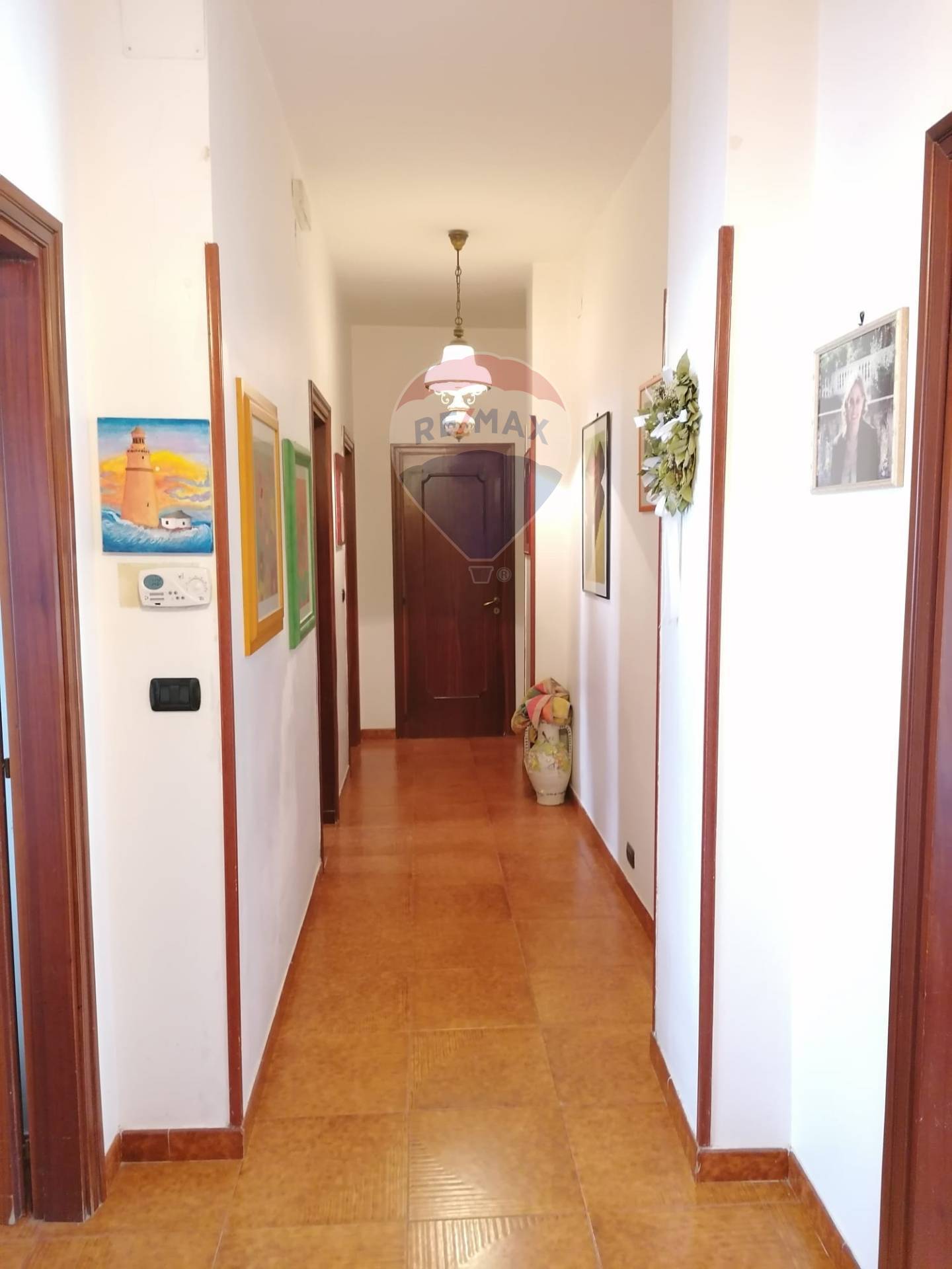 Appartamento di  4 vani /120 mq  a Bari - San Paolo (zona San Paolo)