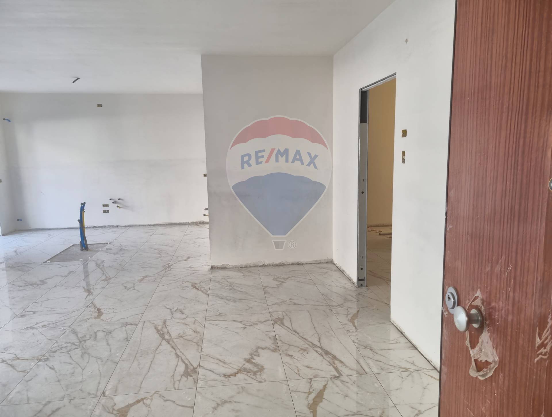 Appartamento di  5 vani /140 mq  a Bari - Murat (zona Murat)