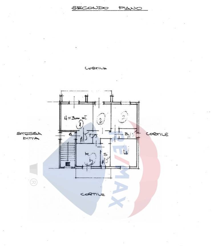 Appartamento di  6 vani /115 mq  a Bari - San Pasquale alta (zona S. Pasquale)