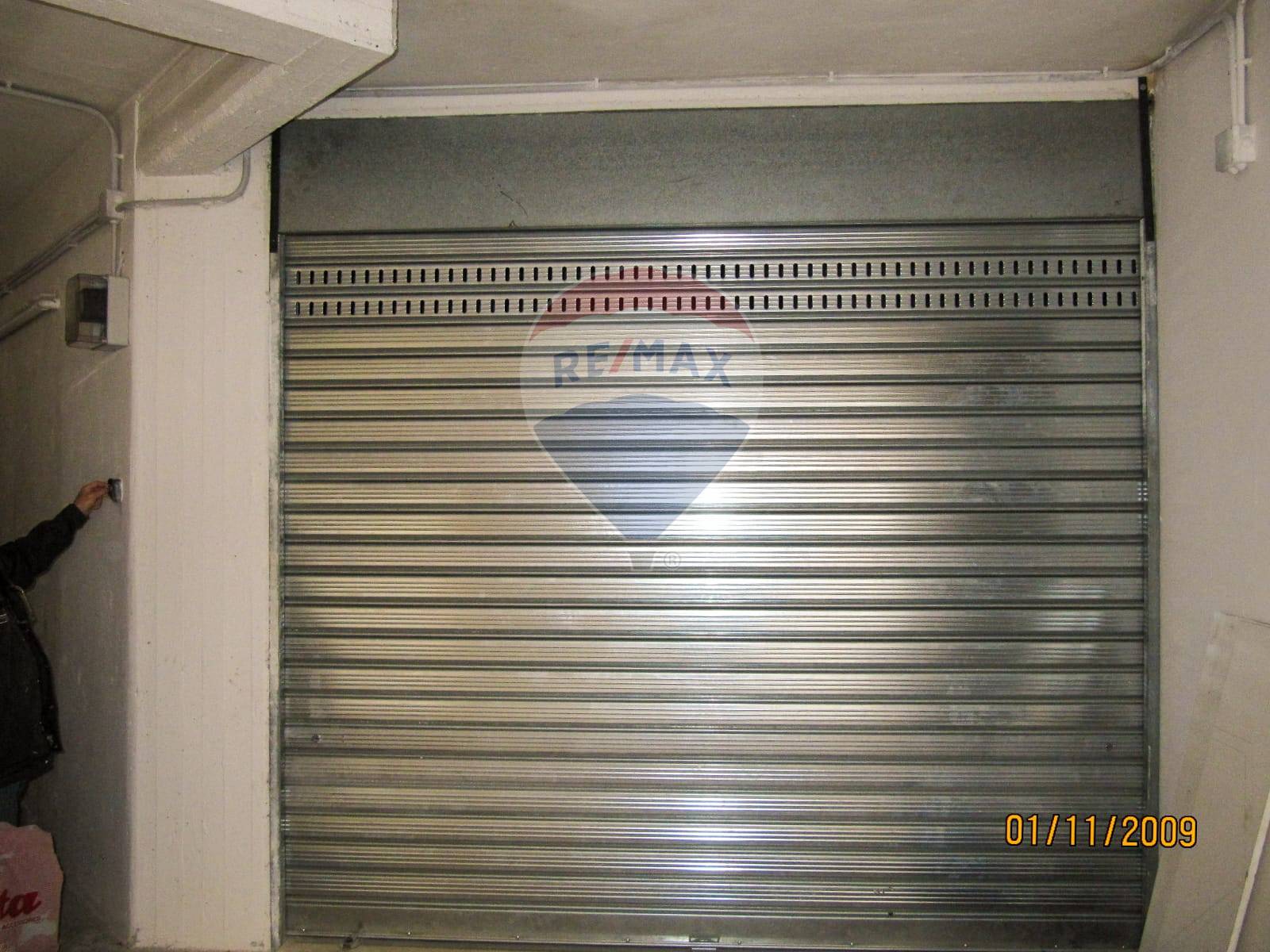 Box / Garage / Posto Auto di  1 vani /43 mq  a Bari - San Girolamo (zona S. Girolamo)