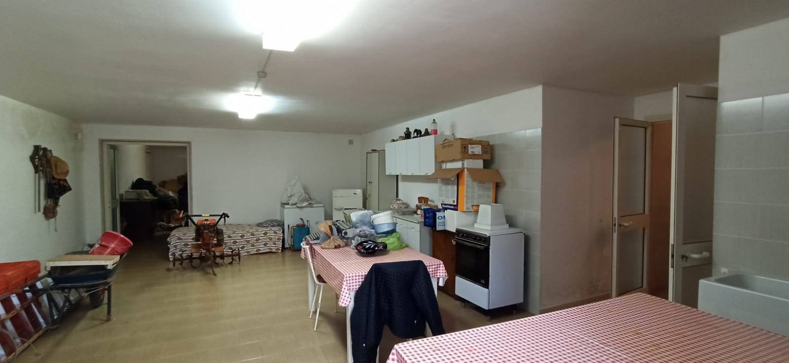 Villa (zona residenziale) di  4 vani /172 mq  a Monopoli