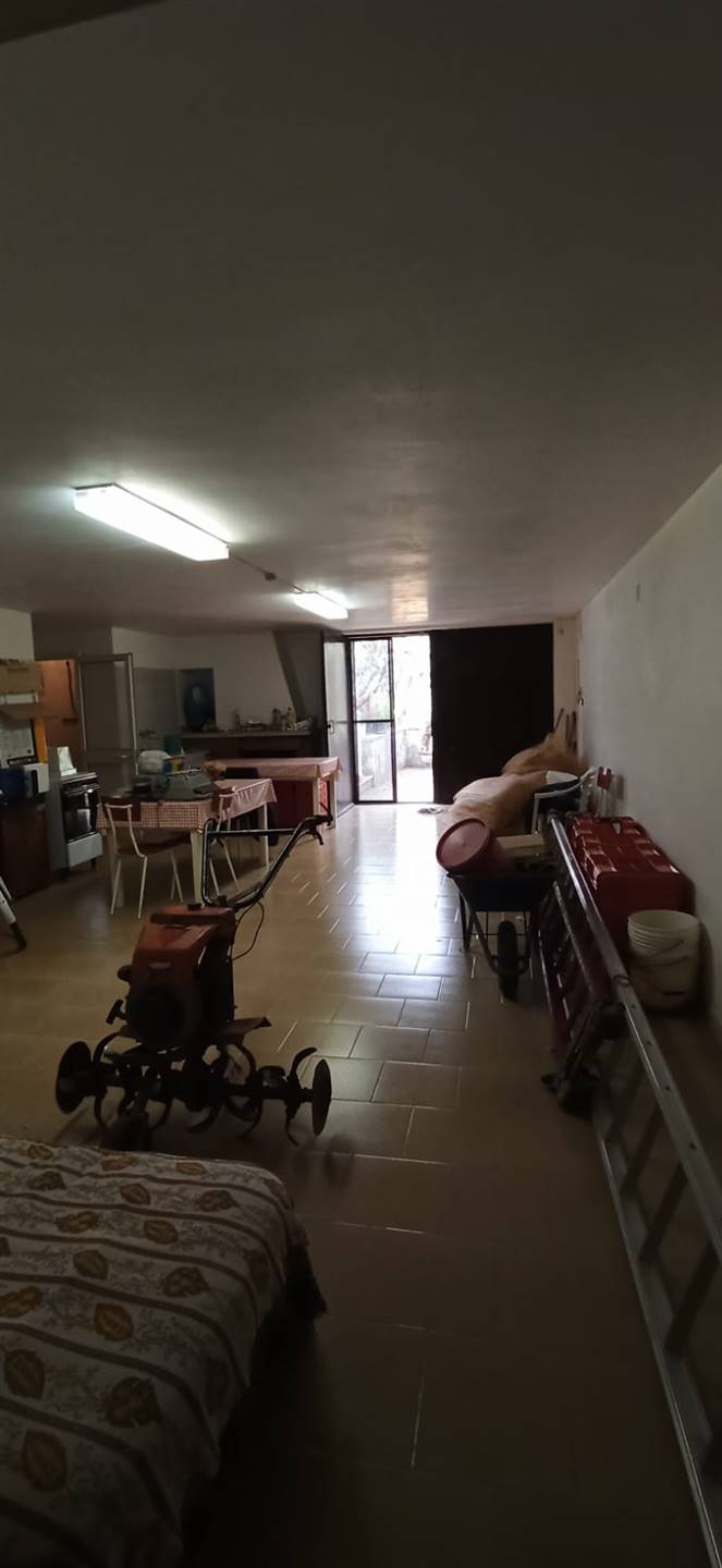 Villa (zona residenziale) di  4 vani /172 mq  a Monopoli