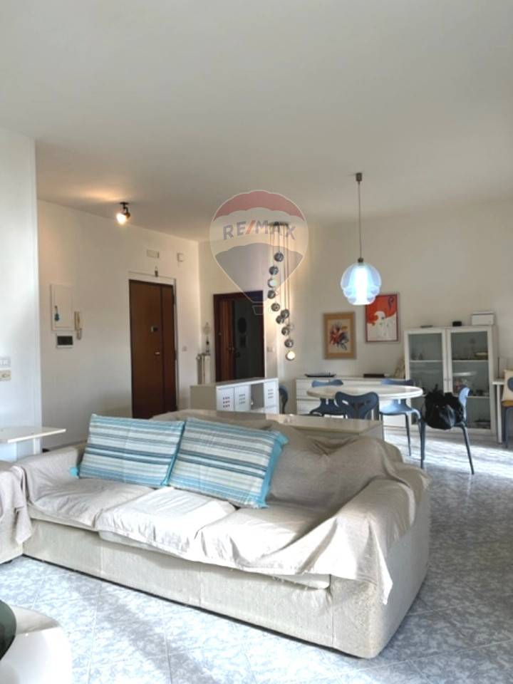 Appartamento di  3 vani /95 mq  a Bari - San Pasquale alta (zona S. Pasquale)