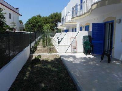 Villa (zona residenziale) di  3 vani /67 mq  a Pulsano (zona MARINA DI PULSANO)