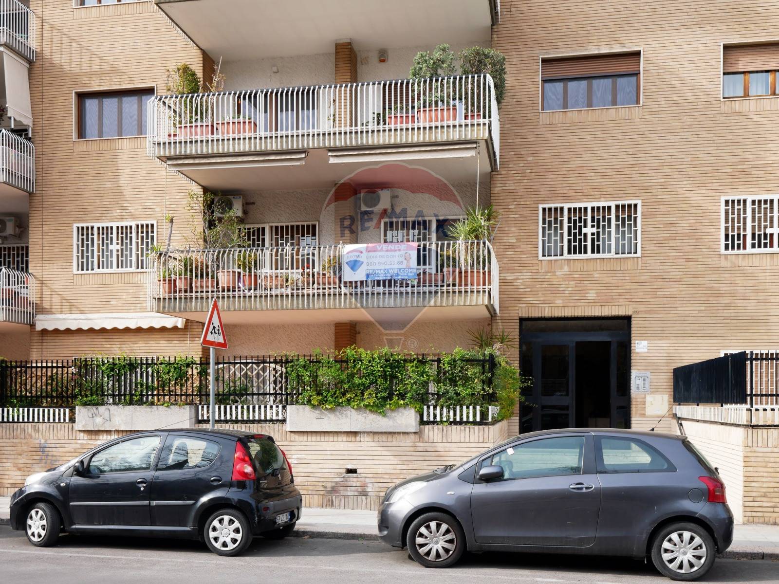 Appartamento di  5 vani /165 mq  a Bari - Poggiofranco (zona Poggiofranco)