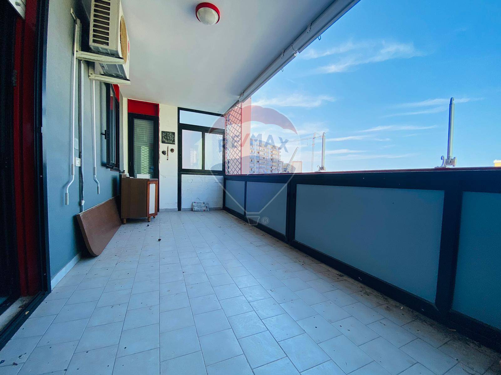 Appartamento di  3 vani /96 mq  a Bari - San Paolo (zona San Paolo)