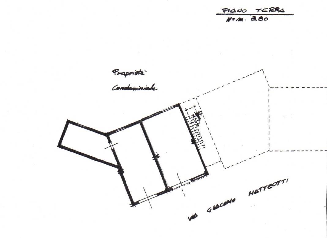 Negozio di  1 vani /115 mq  a Castellana Grotte