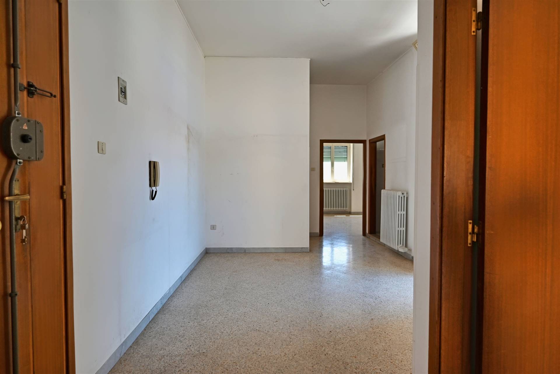 Appartamento di  4 vani /100 mq  a Castellana Grotte