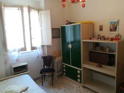 Appartamento di  3 vani /85 mq  a Bari (zona JAPIGIA)