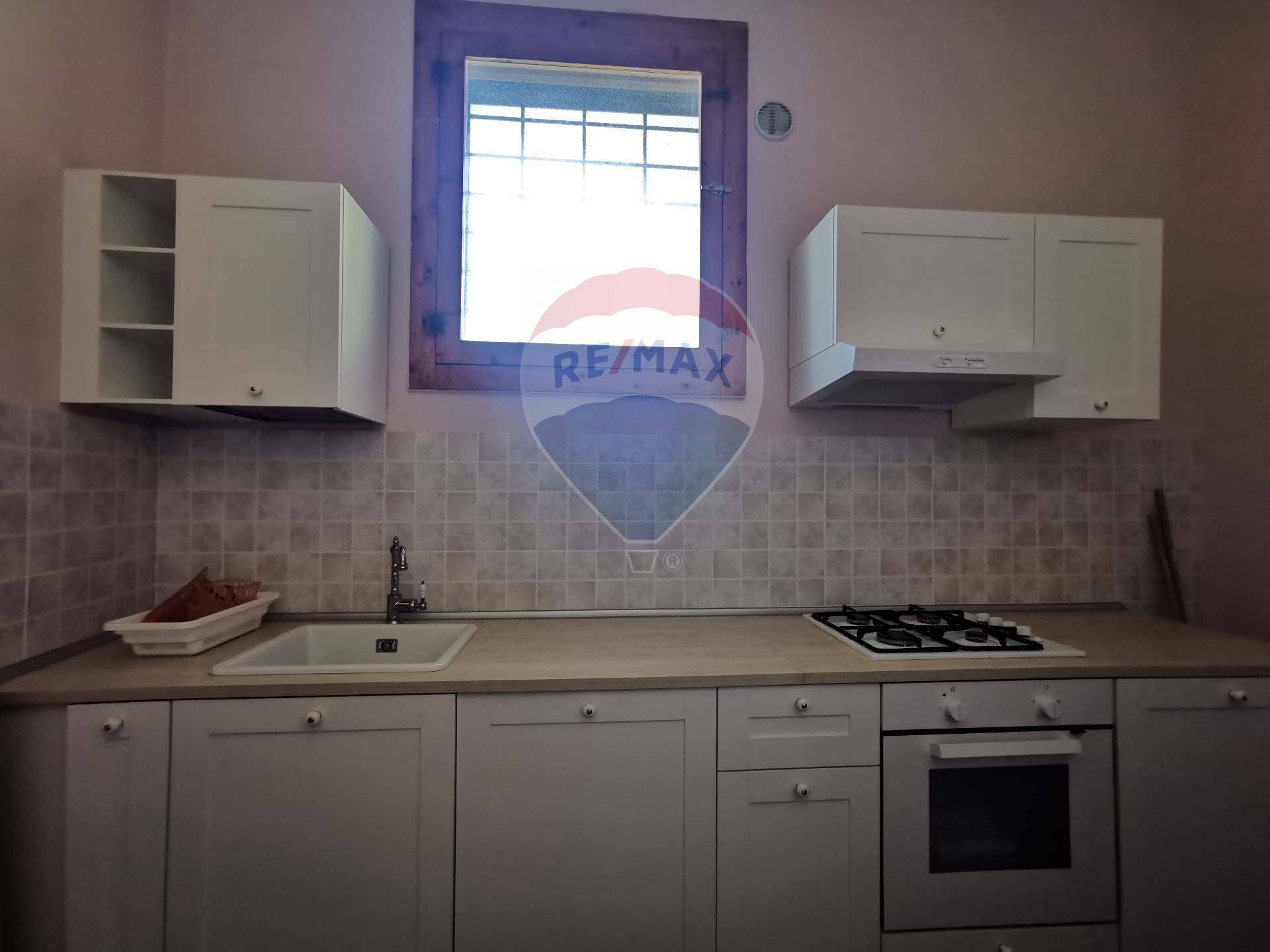 Casa indipendente di  6 vani /420 mq  a Bari - Poggiofranco (zona Poggiofranco)