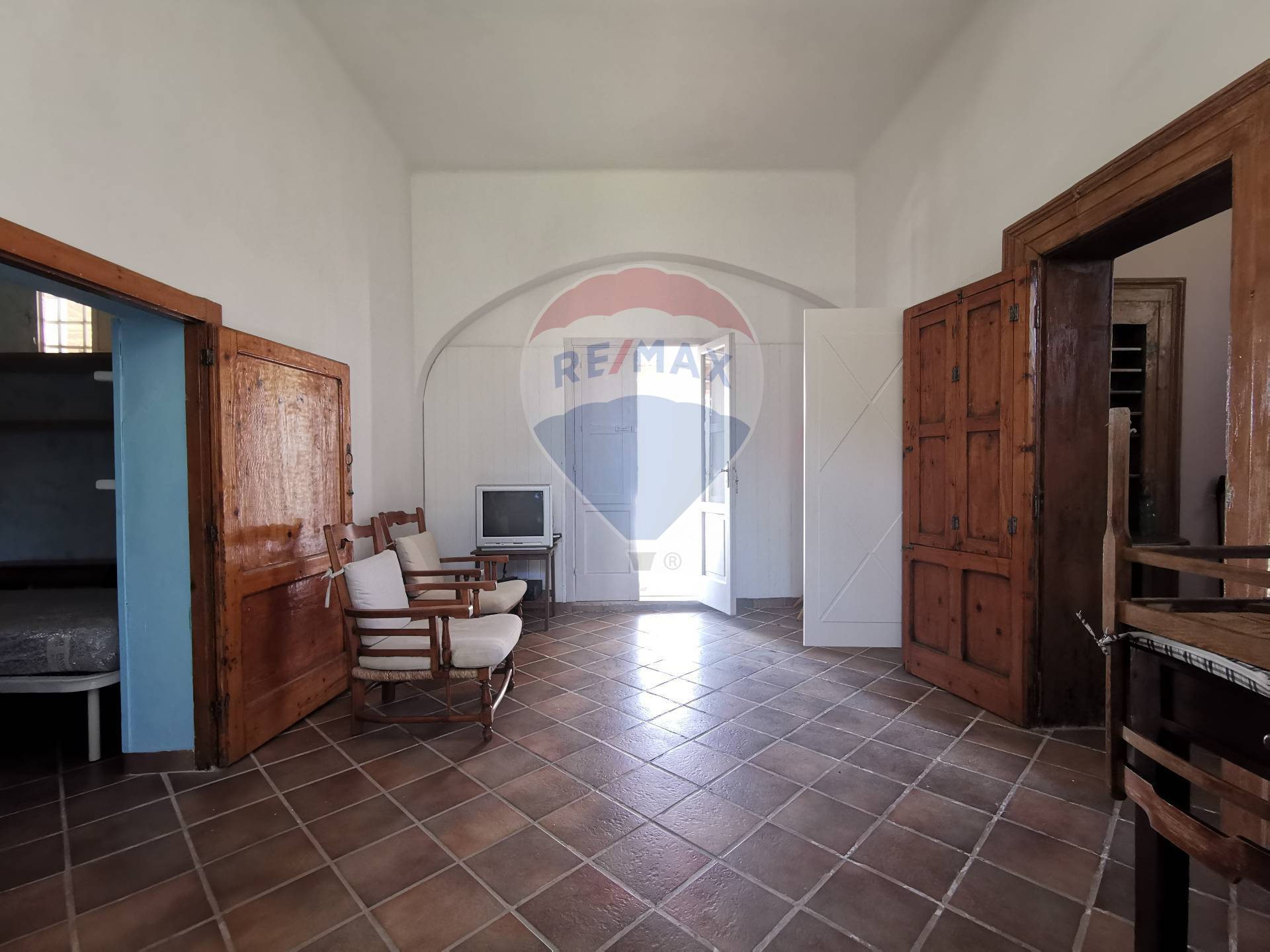 Casa indipendente di  6 vani /420 mq  a Bari - Poggiofranco (zona Poggiofranco)