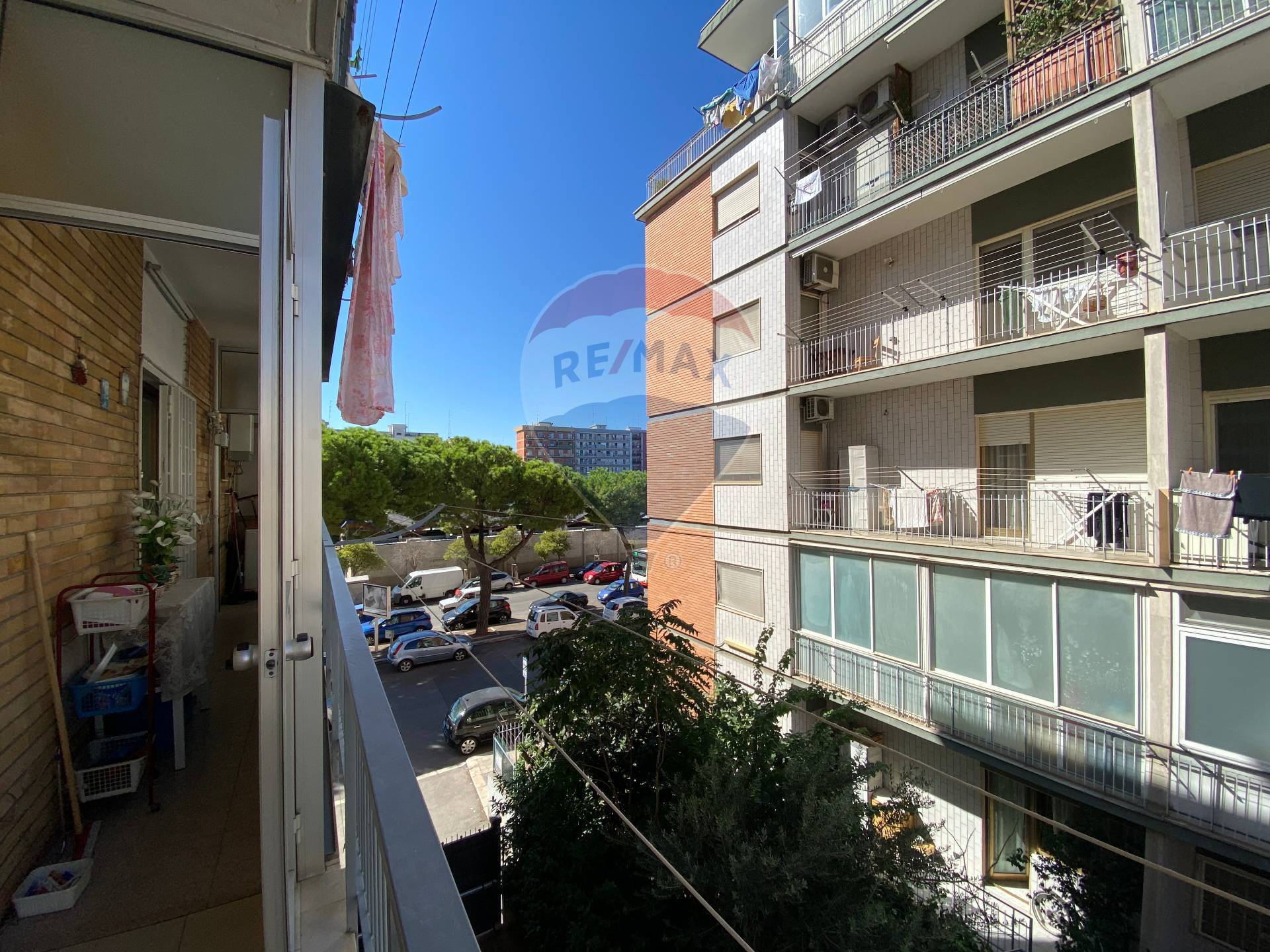 Appartamento di  3 vani /107 mq  a Bari - Poggiofranco (zona Poggiofranco)