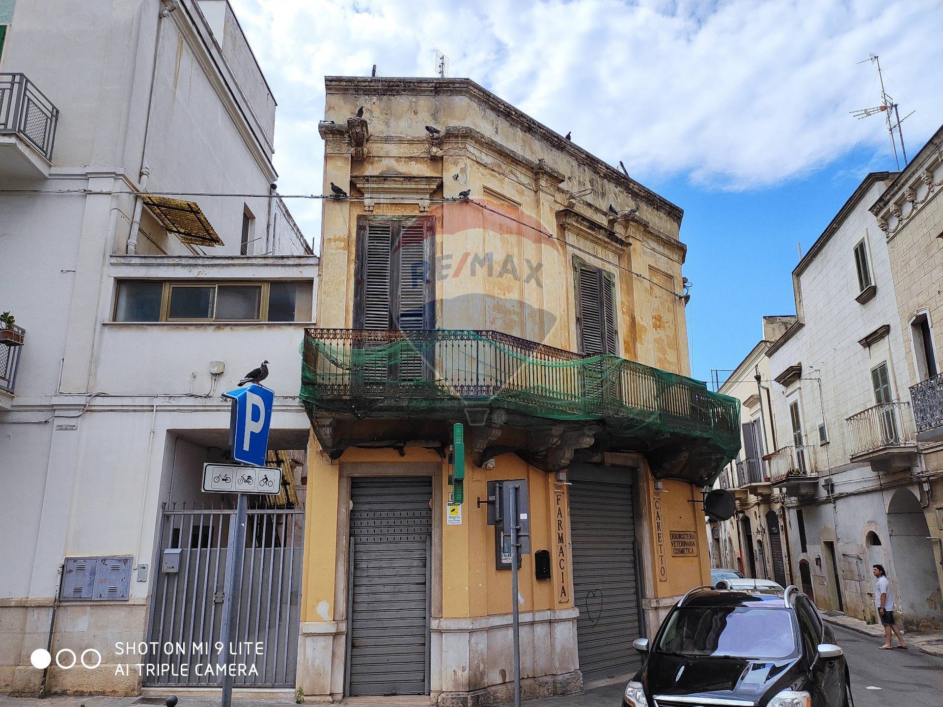 Casa indipendente di  6 vani /747 mq  a Triggiano