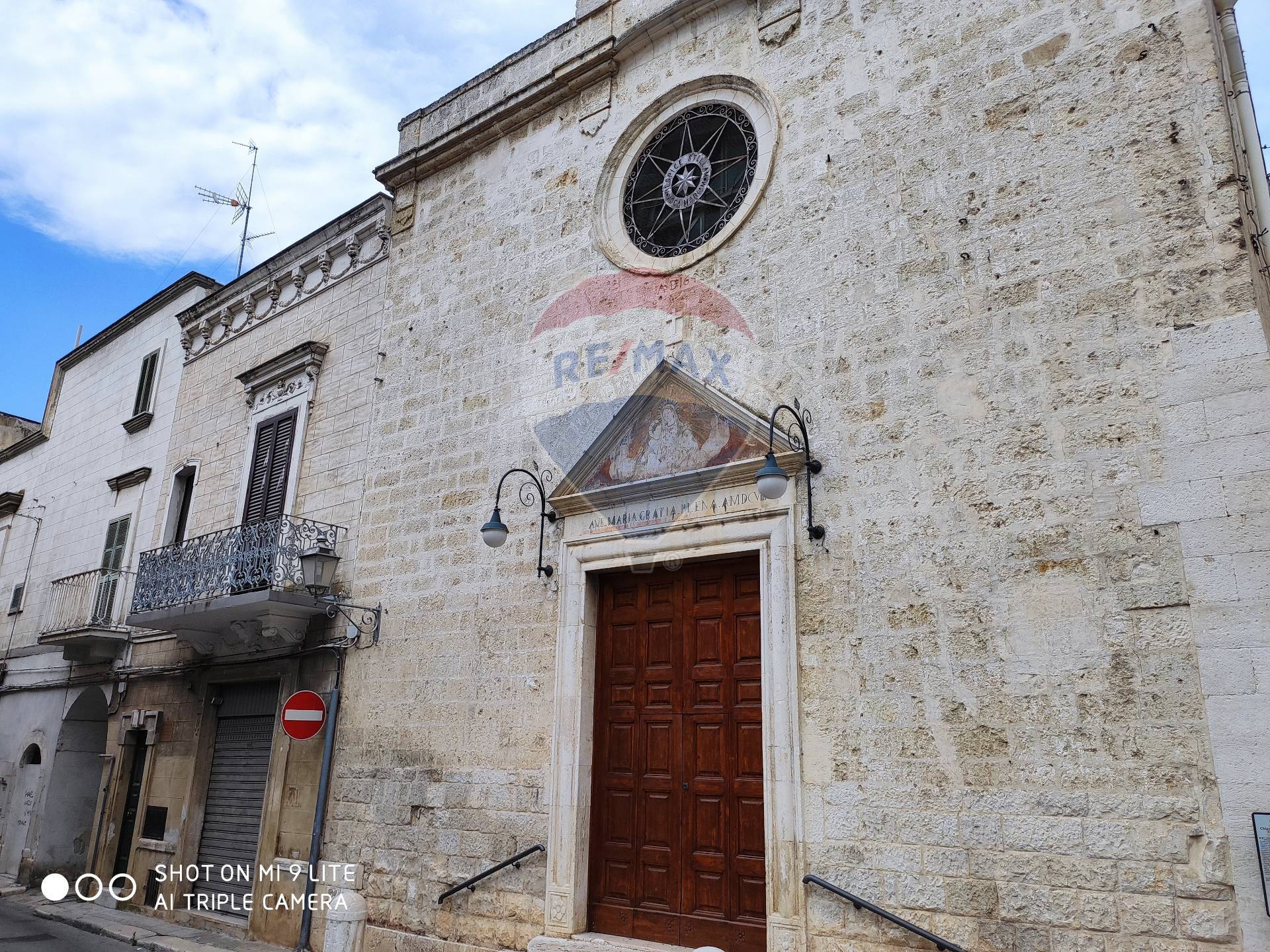 Casa indipendente di  6 vani /747 mq  a Triggiano