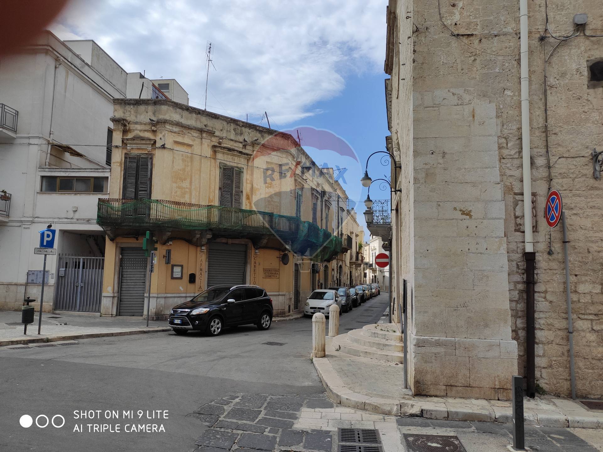 Casa indipendente di  6 vani /747 mq  a Triggiano