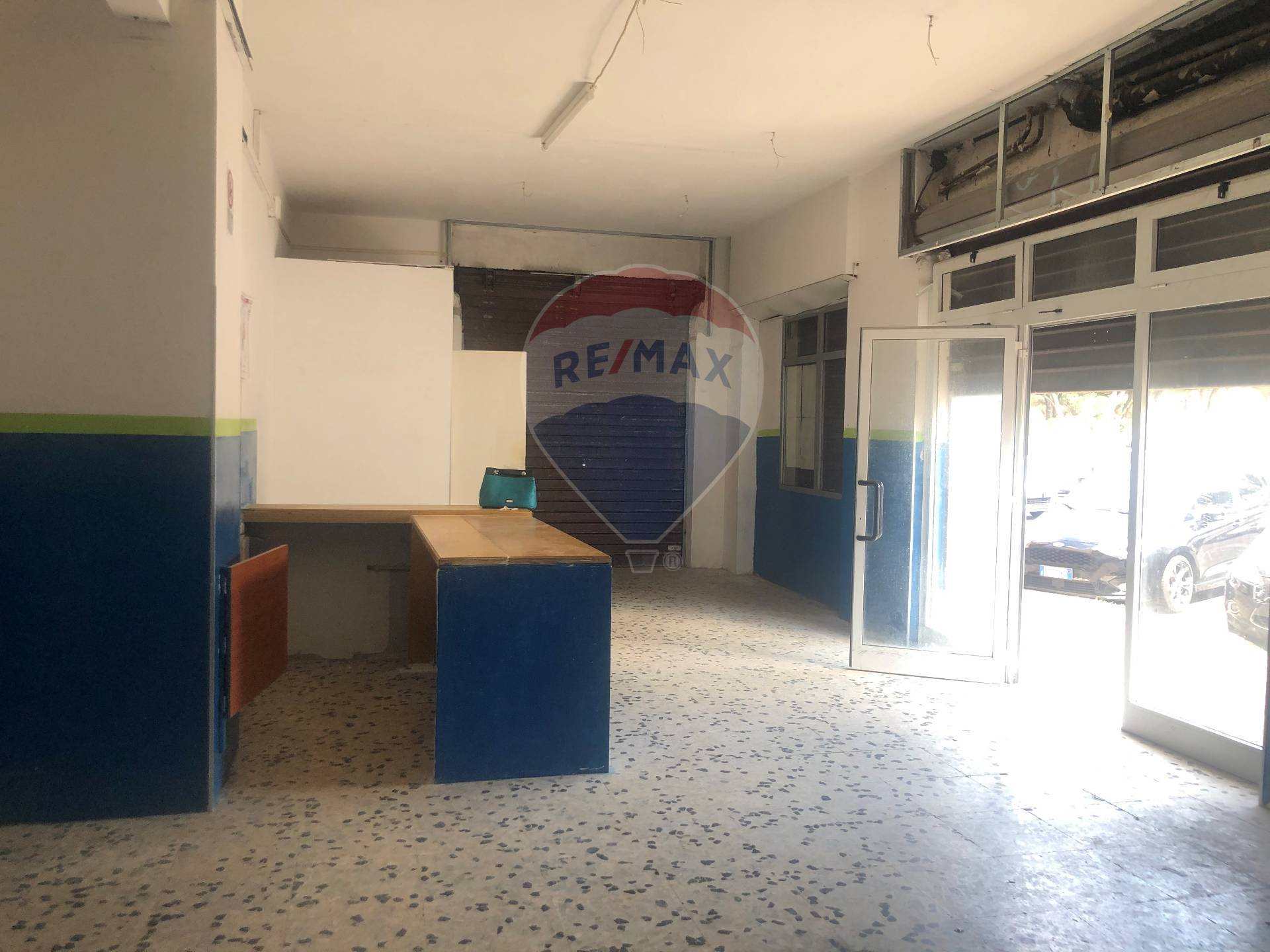 Immobile/65 mq  a Roma (zona Ostia Ponente)